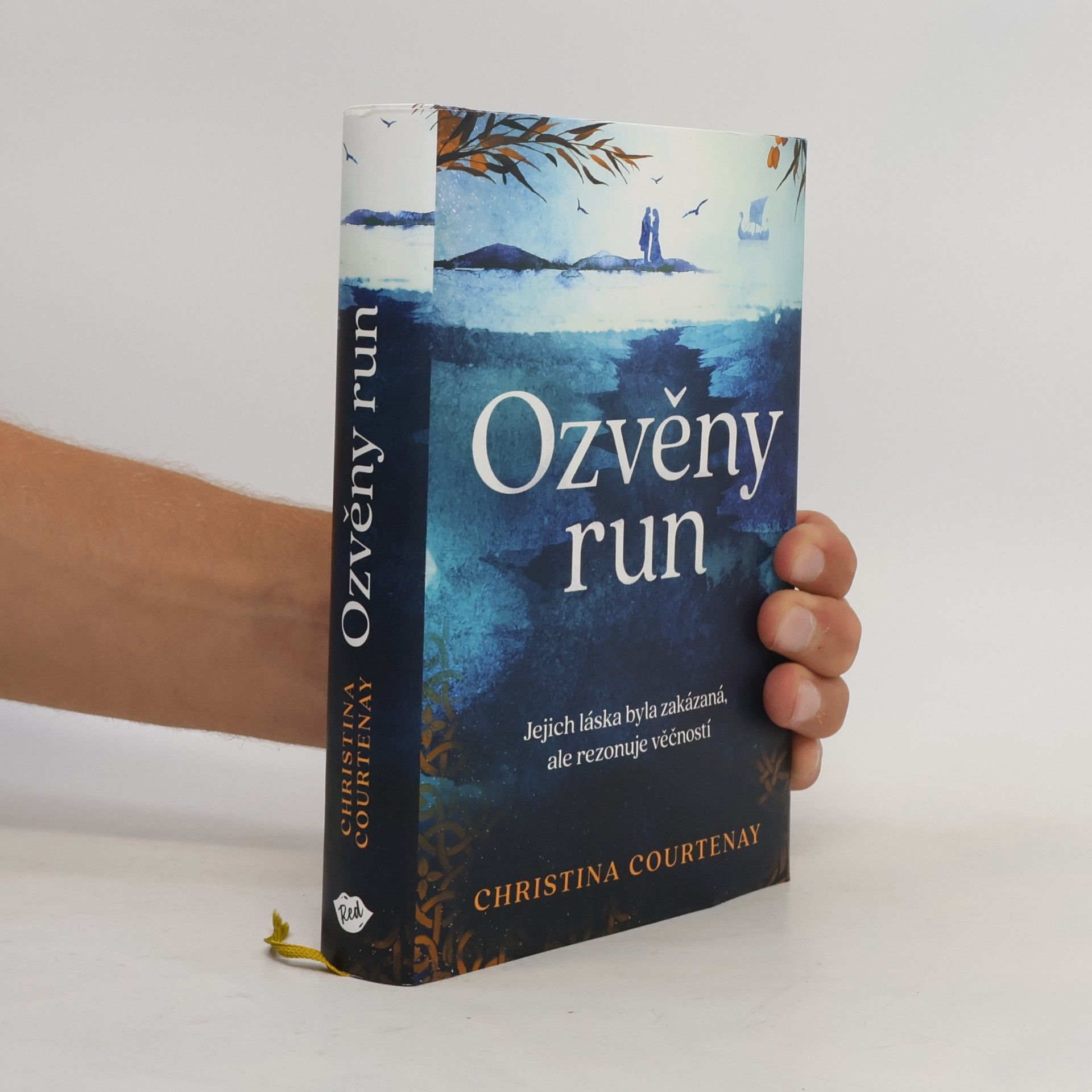 Christina Courtenay Ozvěny run