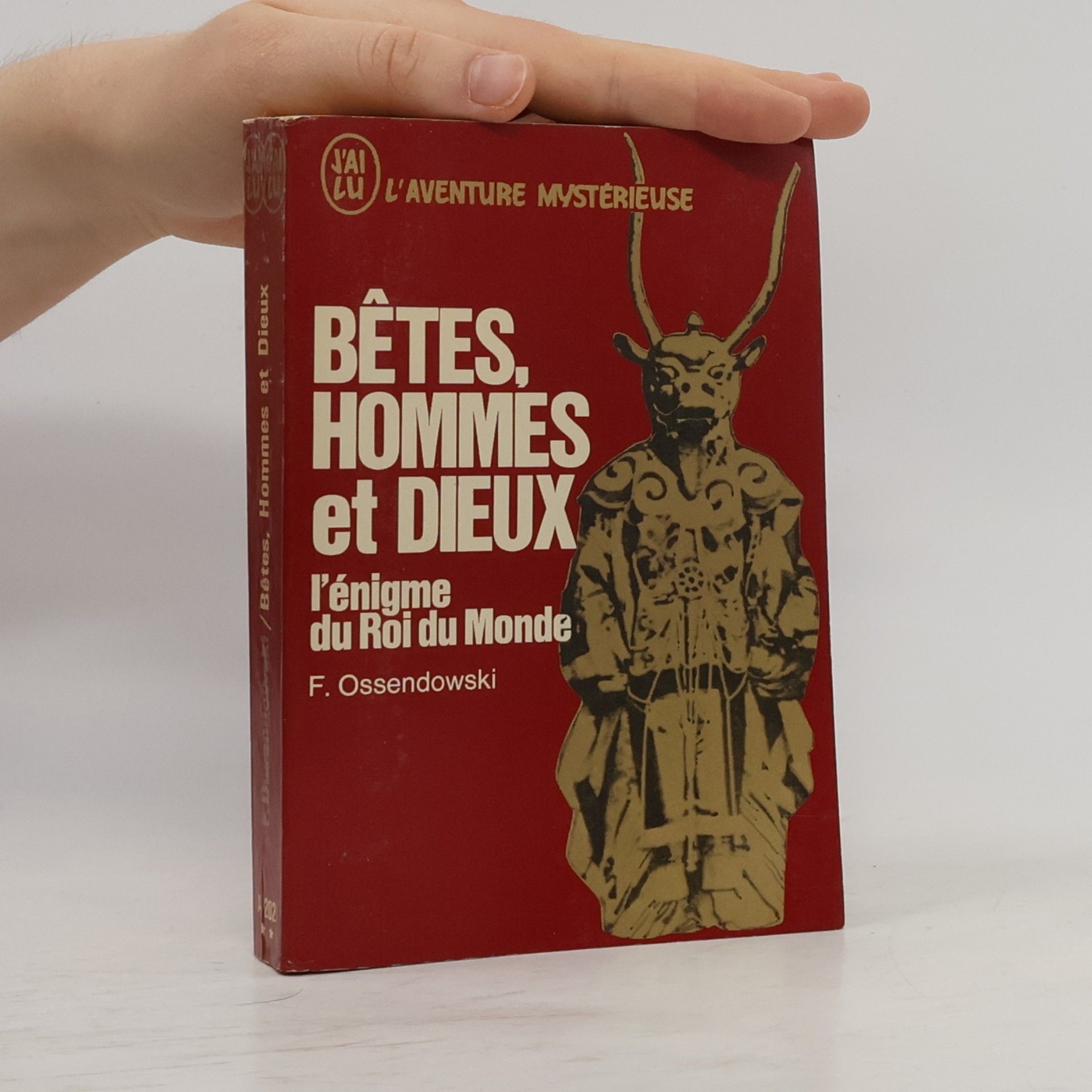 Bêtes, Hommes et Dieux
