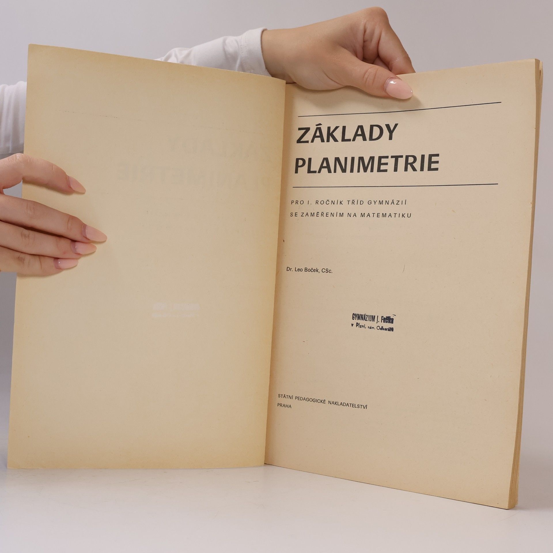 Leo Boček Základy planimetrie