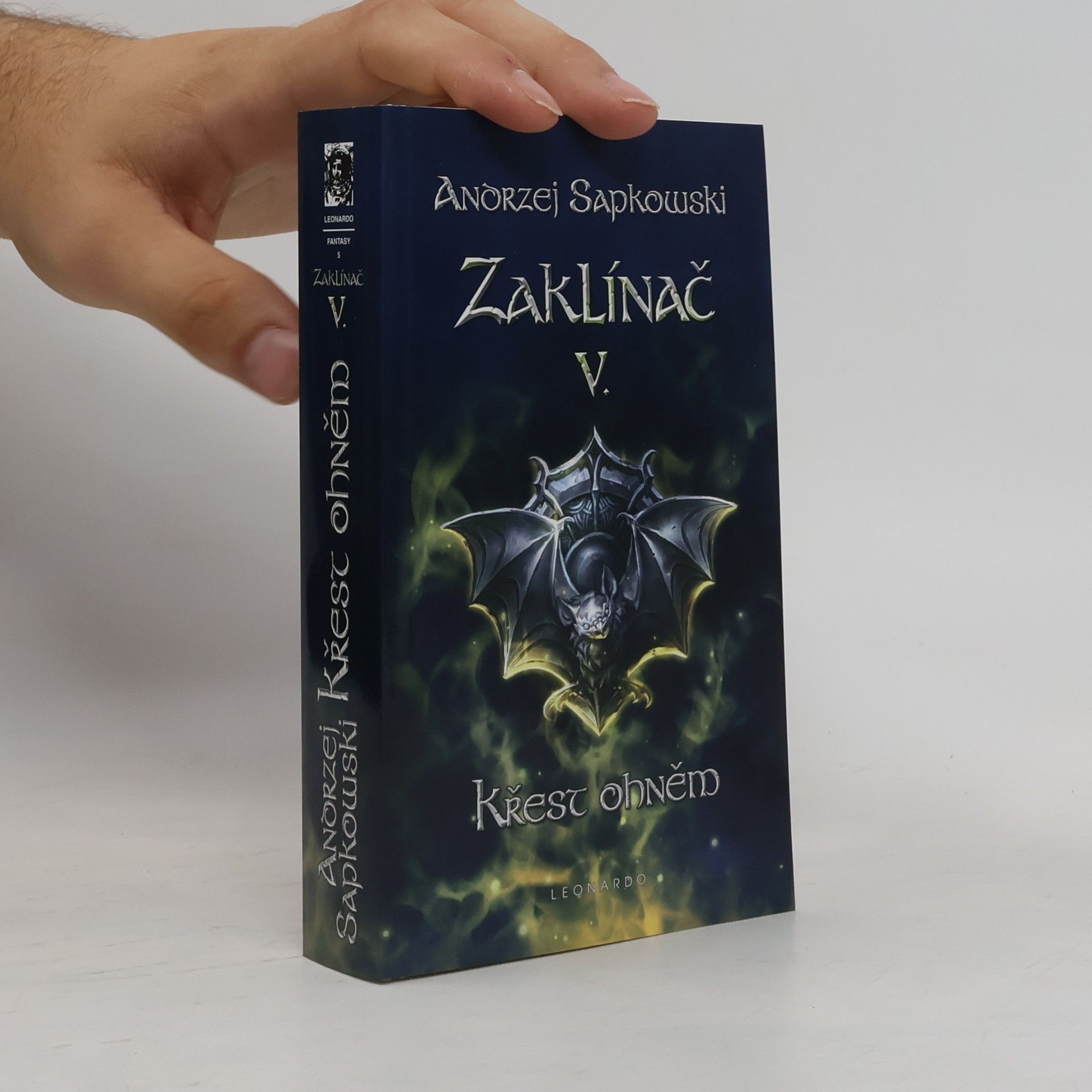 Andrzej Sapkowski Zaklínač V.