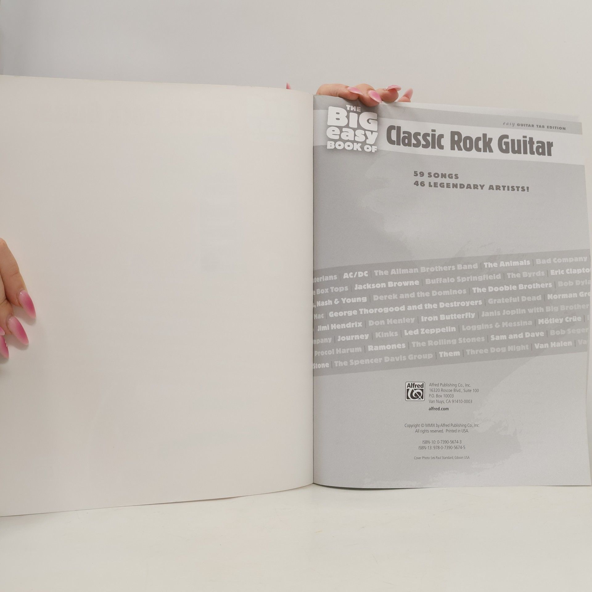 Alfred Publishing The Big Easy Book of Classic Rock Guitar. Easy Guitar Tab Edition