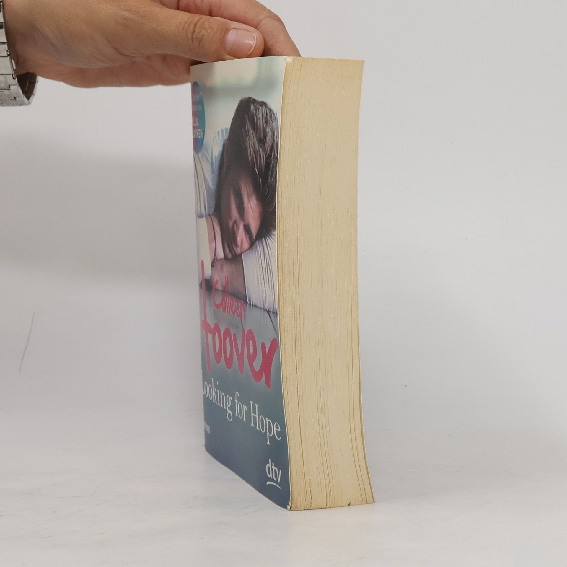 Colleen Hoover Looking for hope
