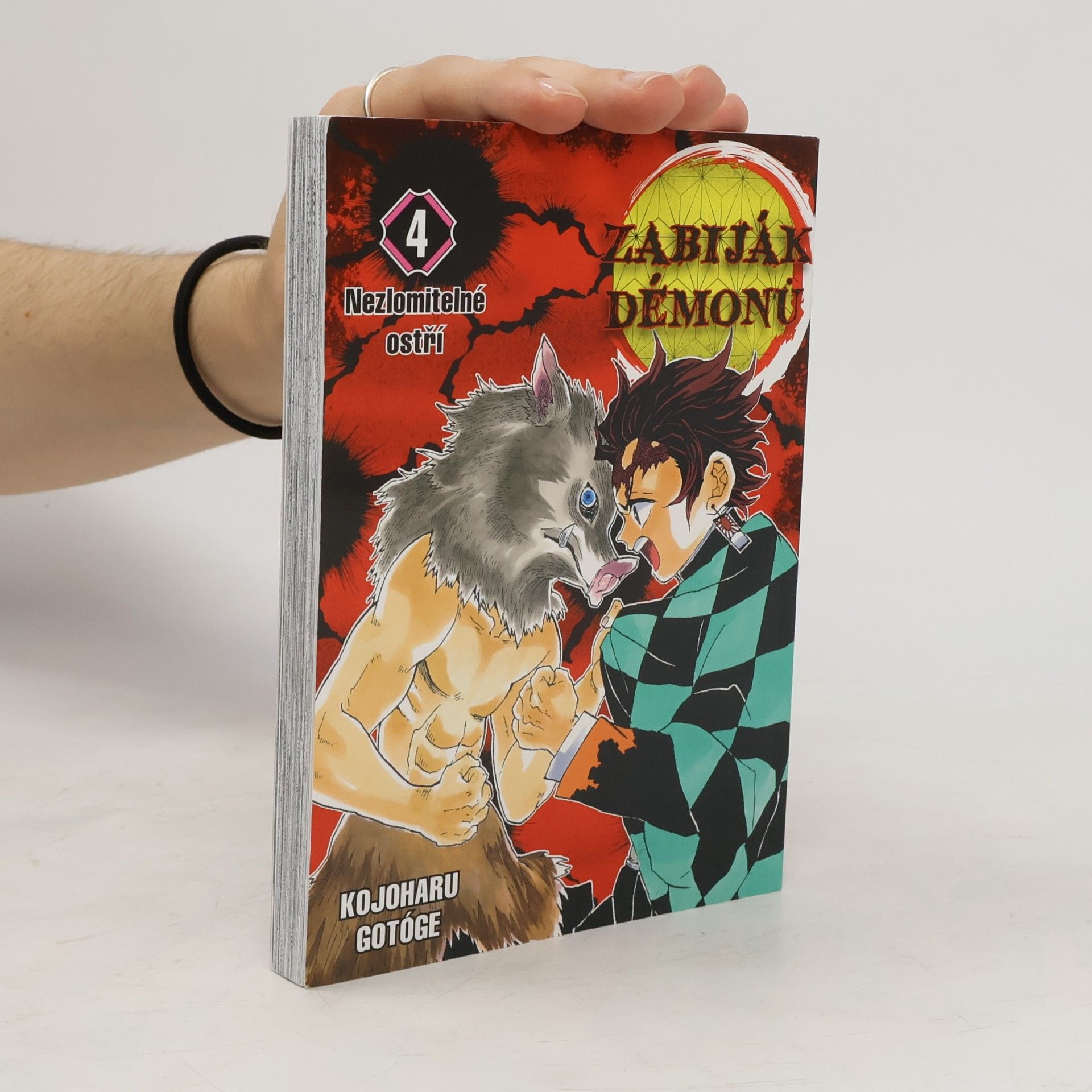Kojoharu Gotógeová Zabiják démonů 4. Nezlomitelné ostří