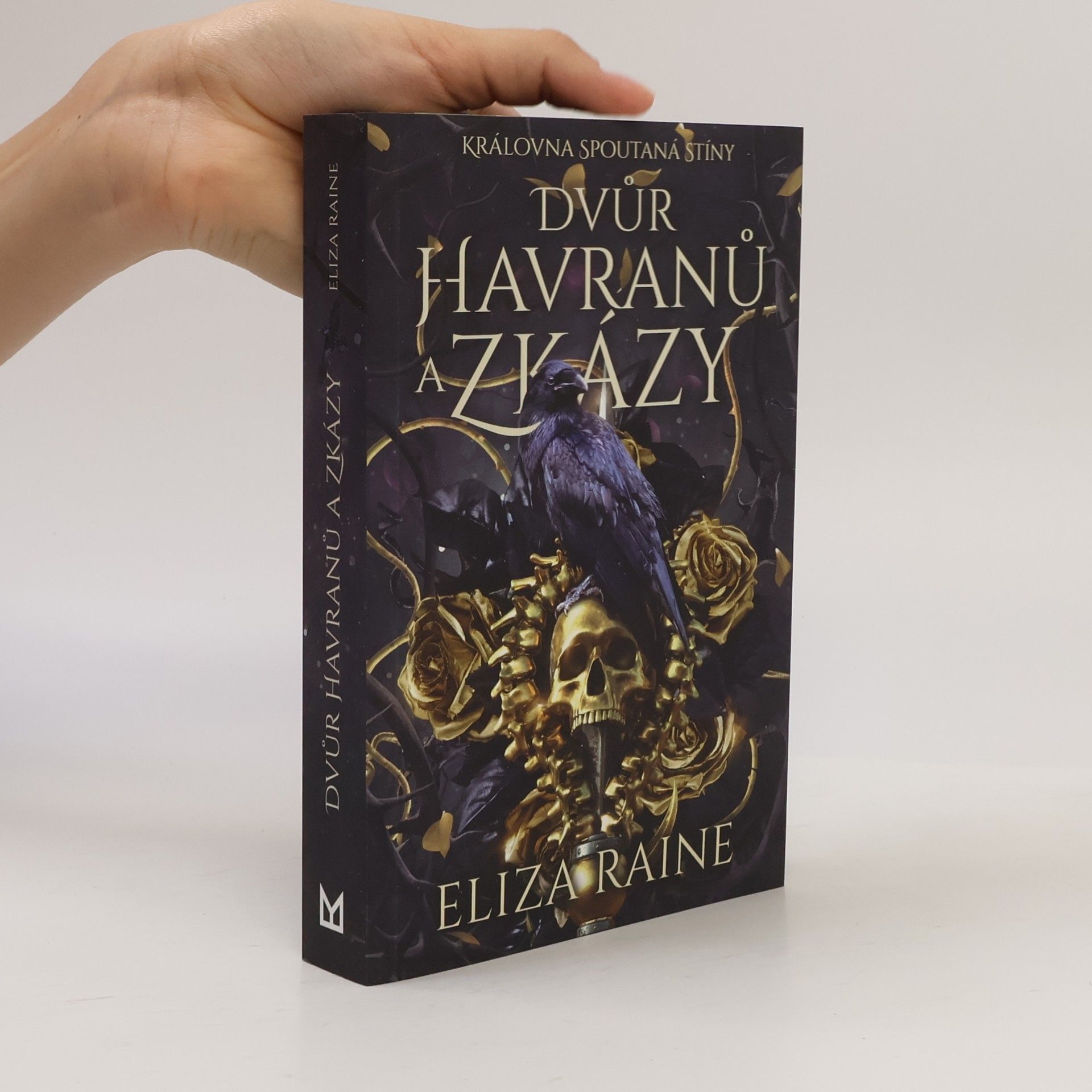 Eliza Raine Dvůr havranů a zkázy