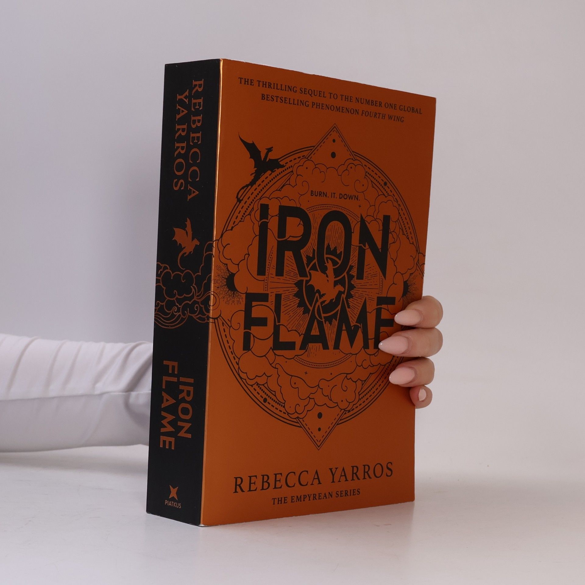 Rebecca Yarros Iron Flame
