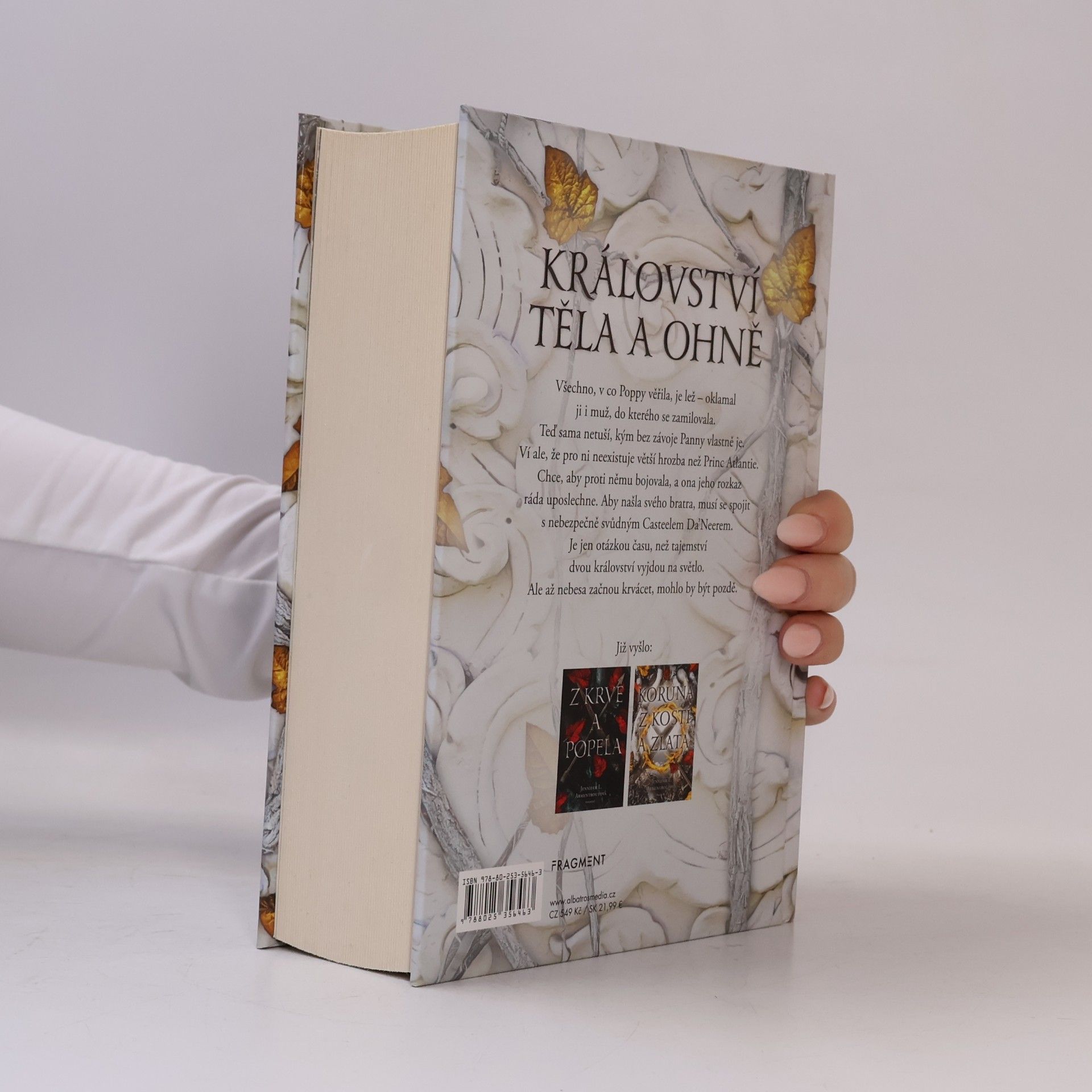 Jennifer Armentrout Království těla a ohně