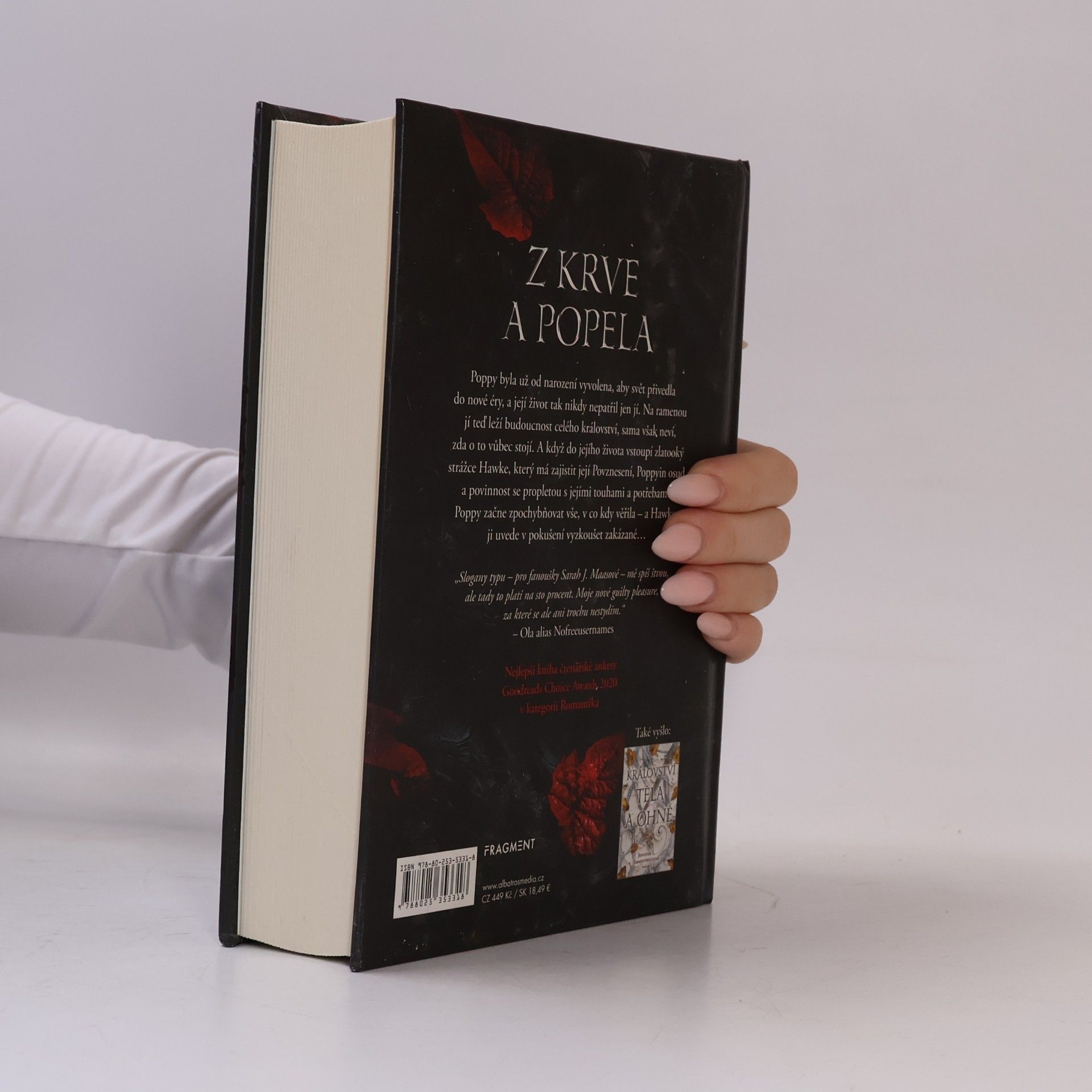 Jennifer L. Armentrout Z krve a popela