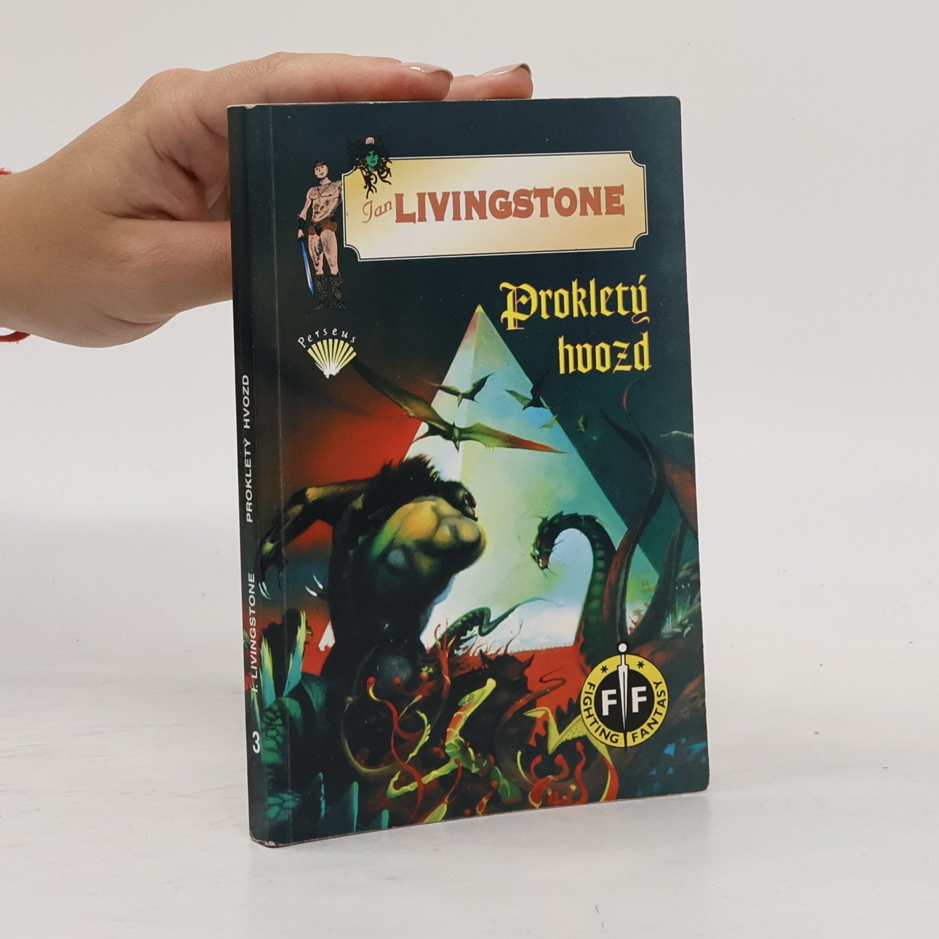 Ian Livingstone Prokletý hvozd