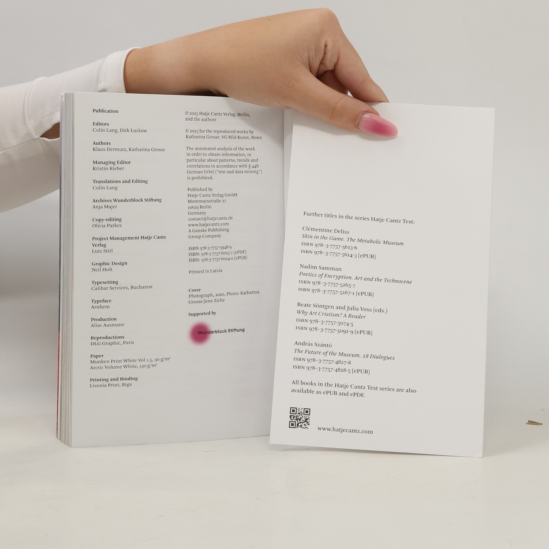 Katharina Grosse Hatje Cantz Text: Katharina Grosse. In Conversation With Klaus Dermutz