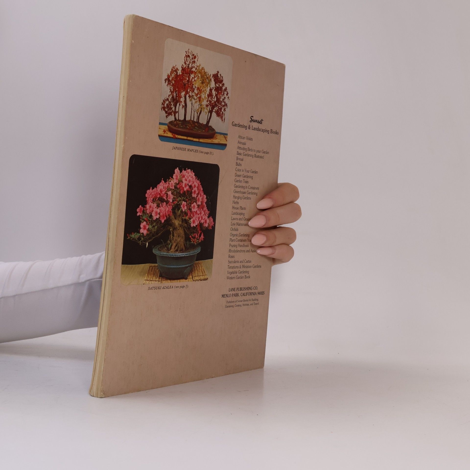 Various authors Bonsai: Culture and Care of Miniature Trees