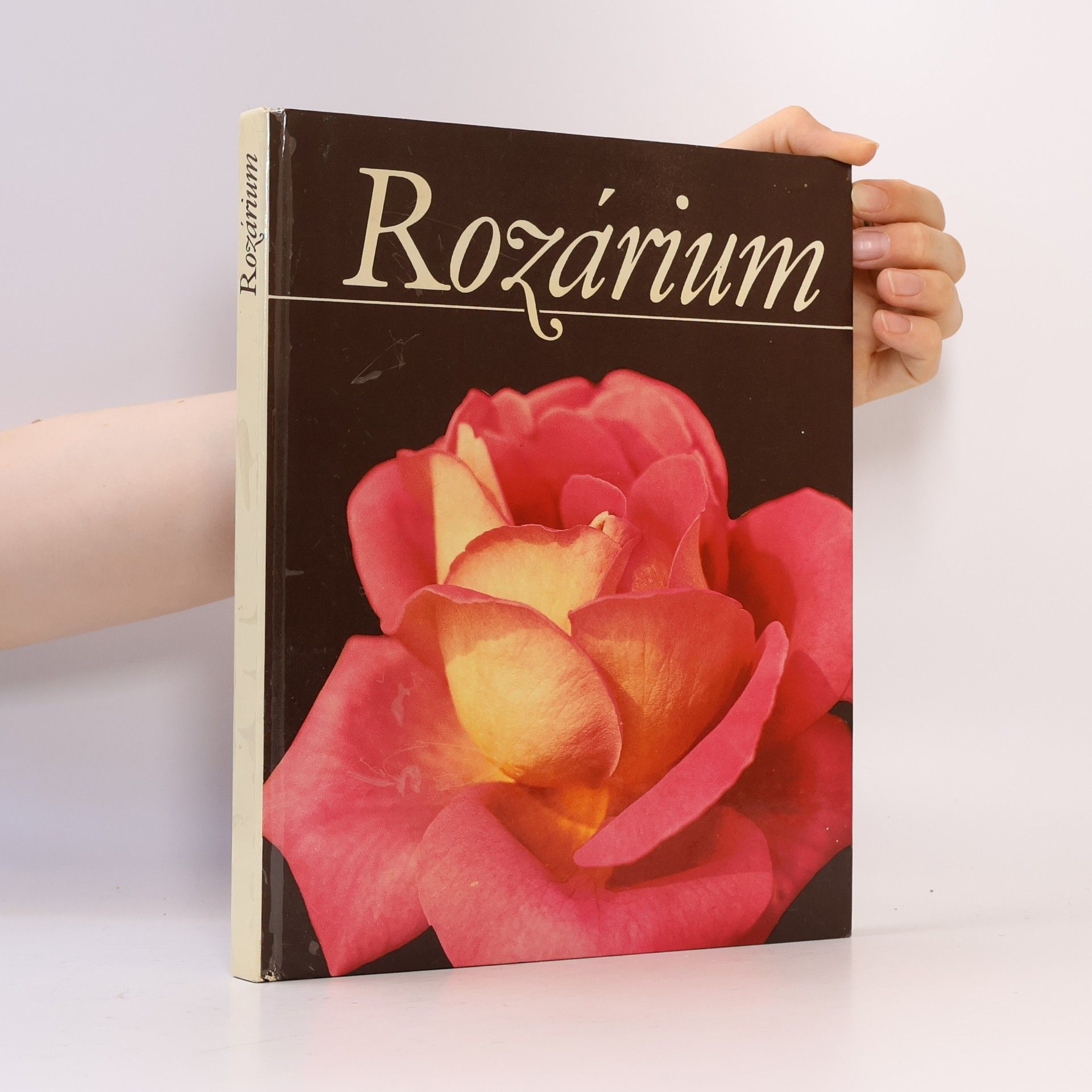 Vladimir Nikolajevič Bylov Rozárium Hlavnej botanickej záhrady pri Akadémii vied ZSSR