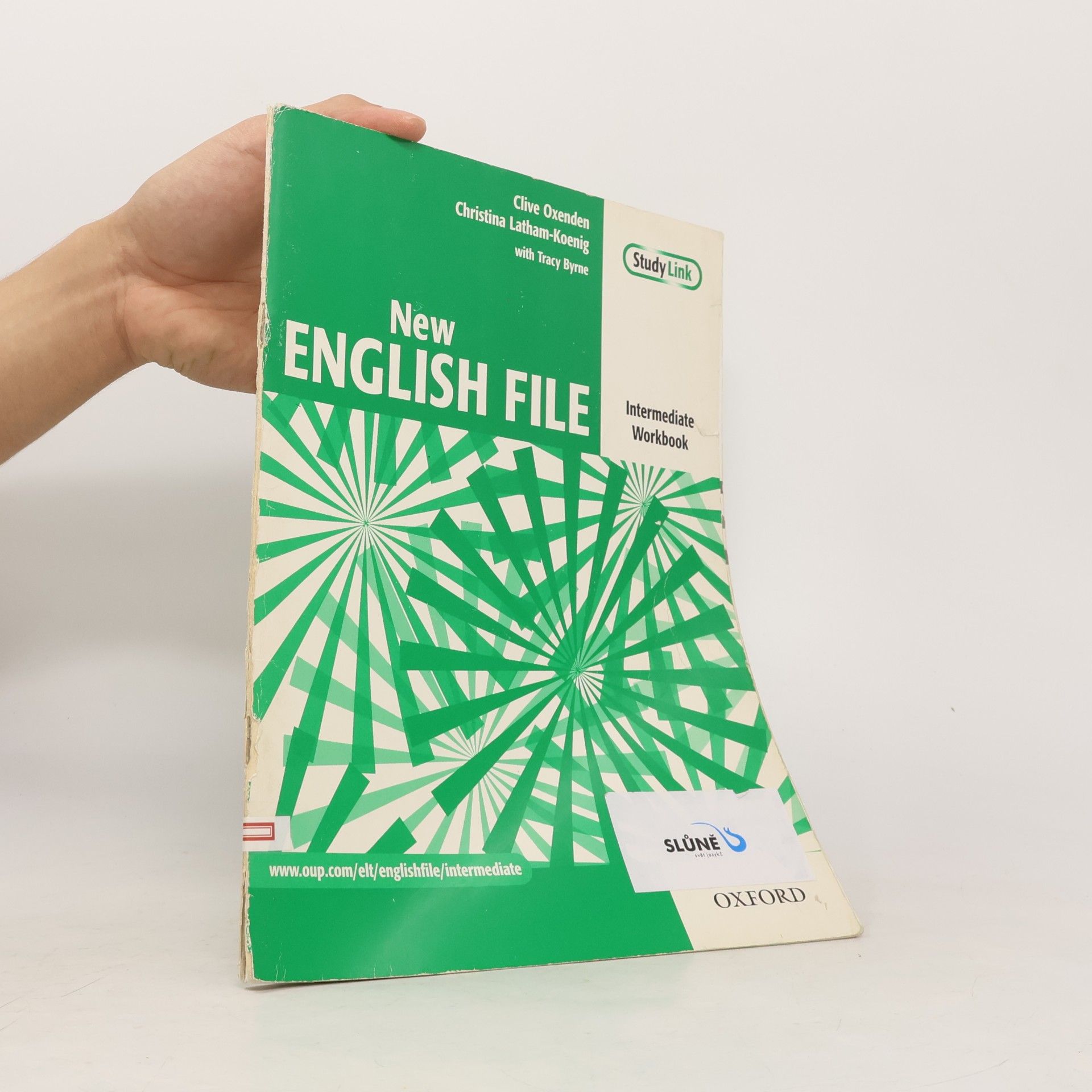 Tracy Byrne New English file : intermediate workbook