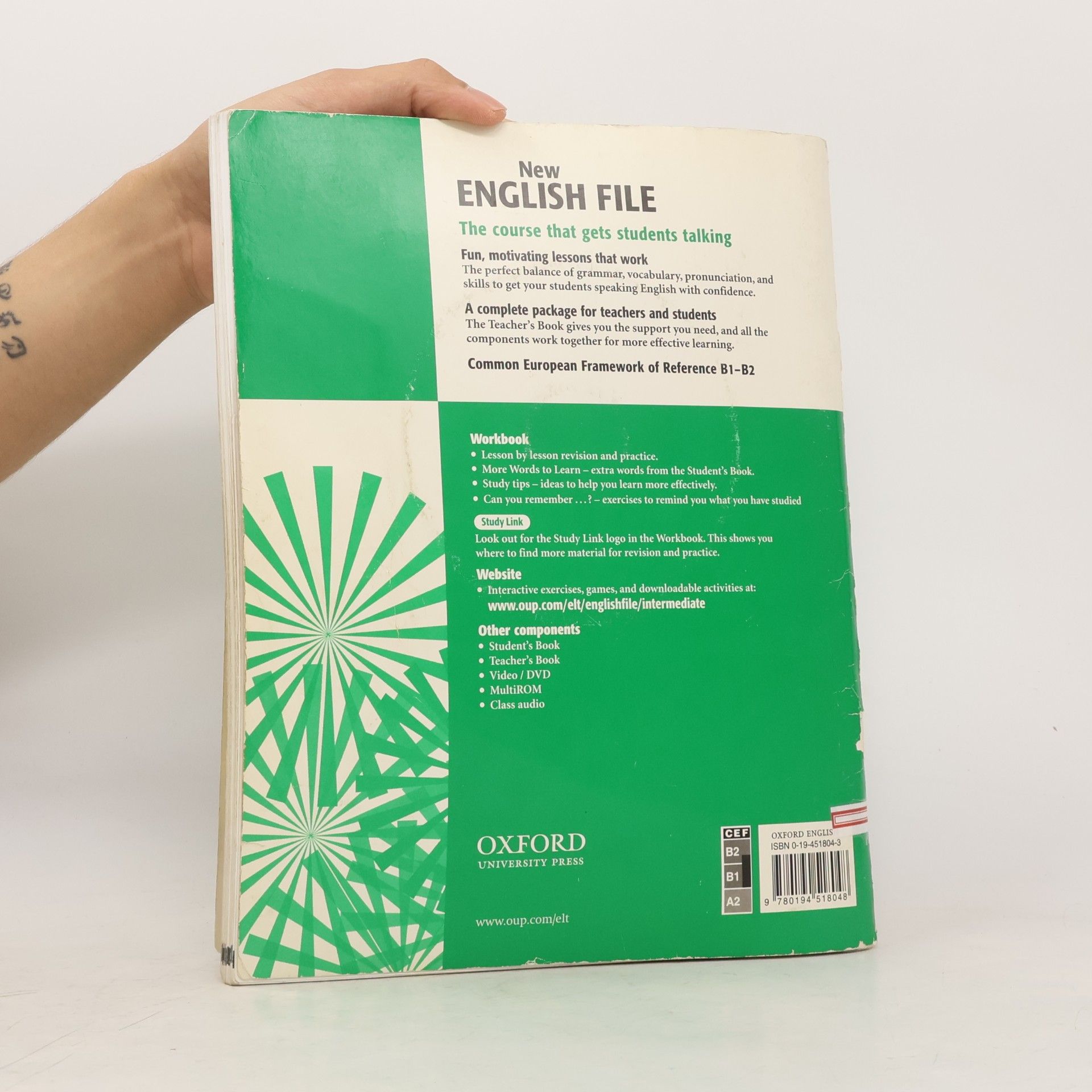 Tracy Byrne New English file : intermediate workbook