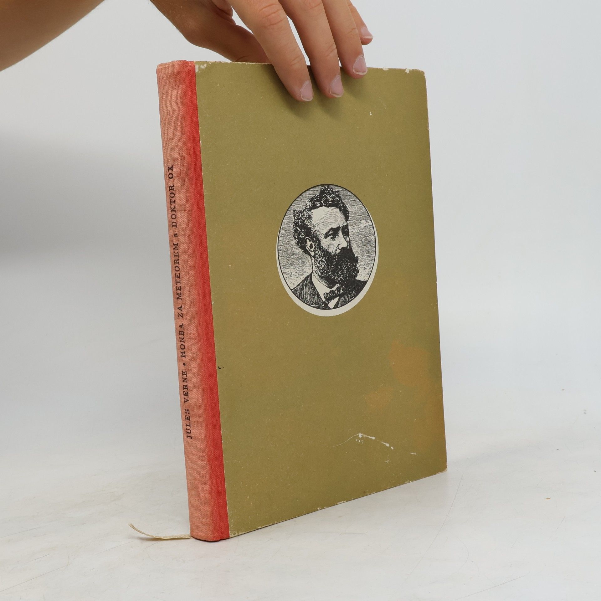 Jules Verne Honba za meteorem a Doktor Ox