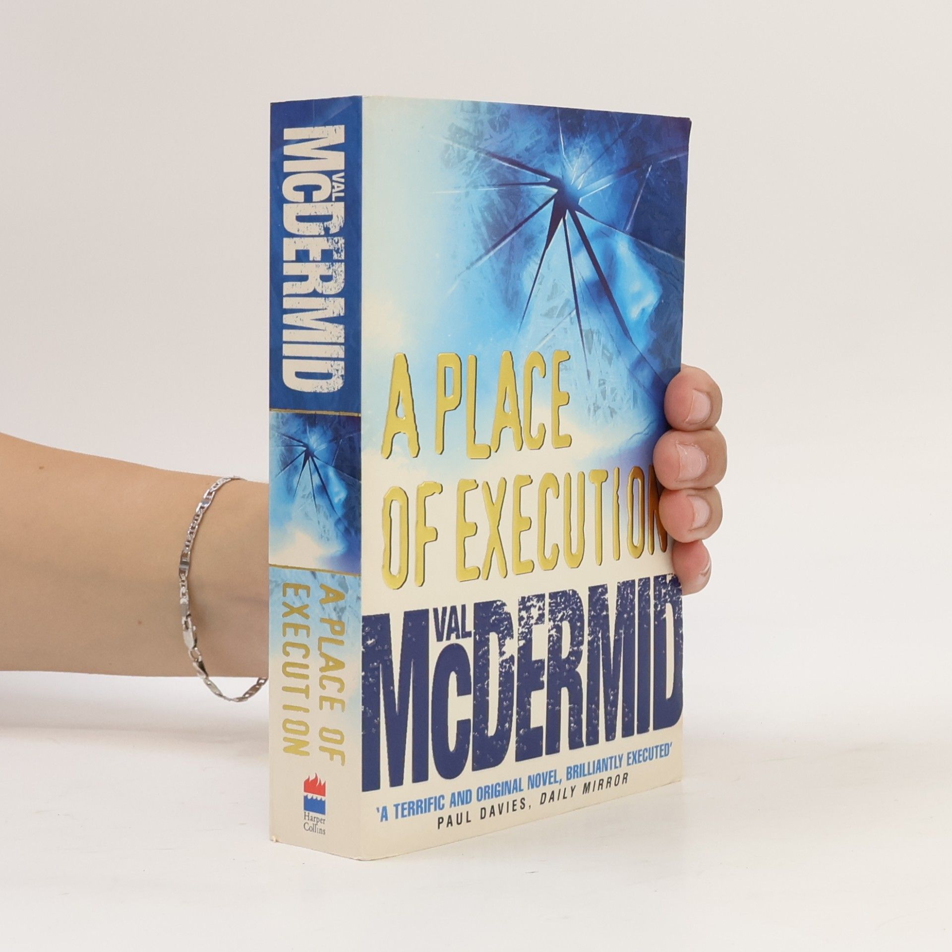 Val McDermid A place of execution
