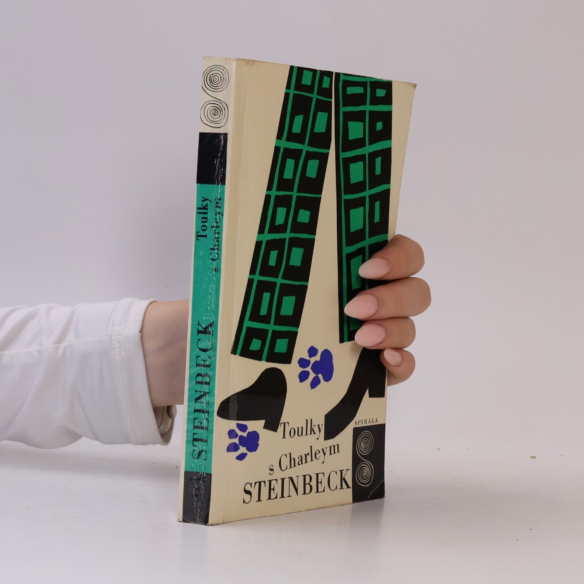 John Steinbeck Toulky s Charleym za poznáním Ameriky