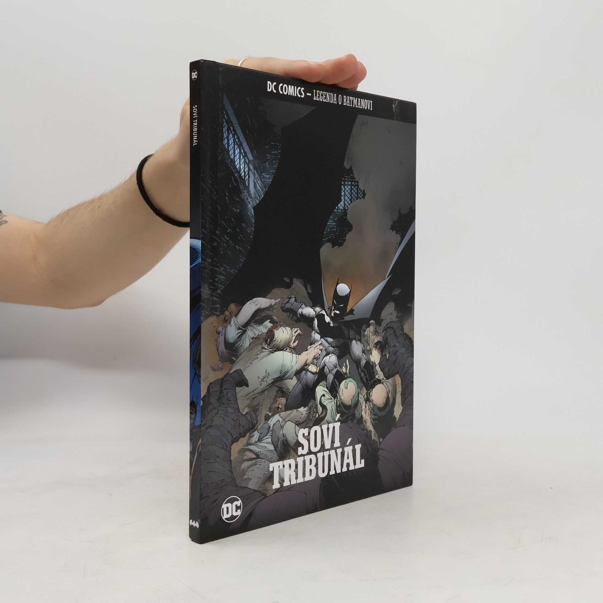 Scott Snyder Soví tribunál