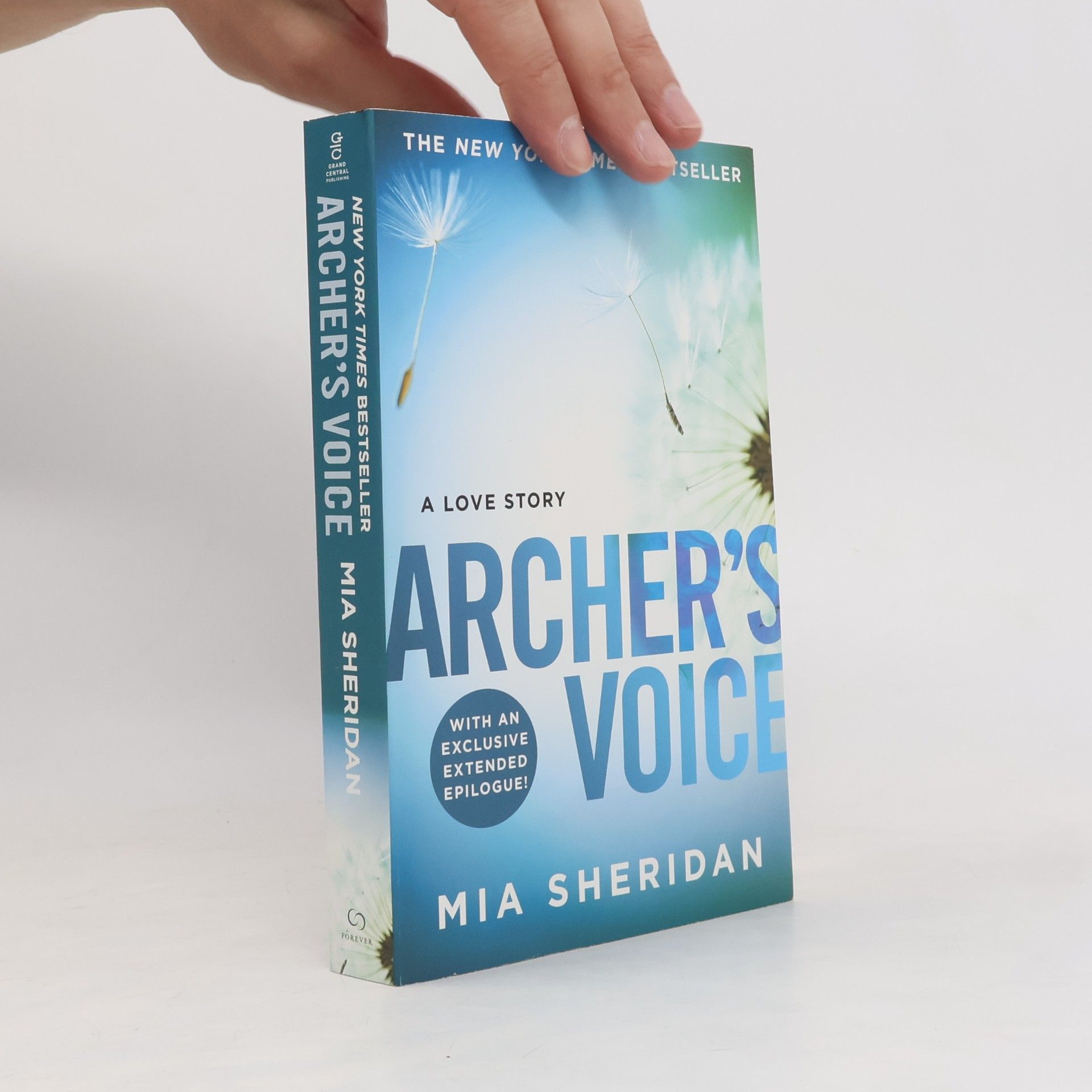 Mia Sheridan Archer's Voice