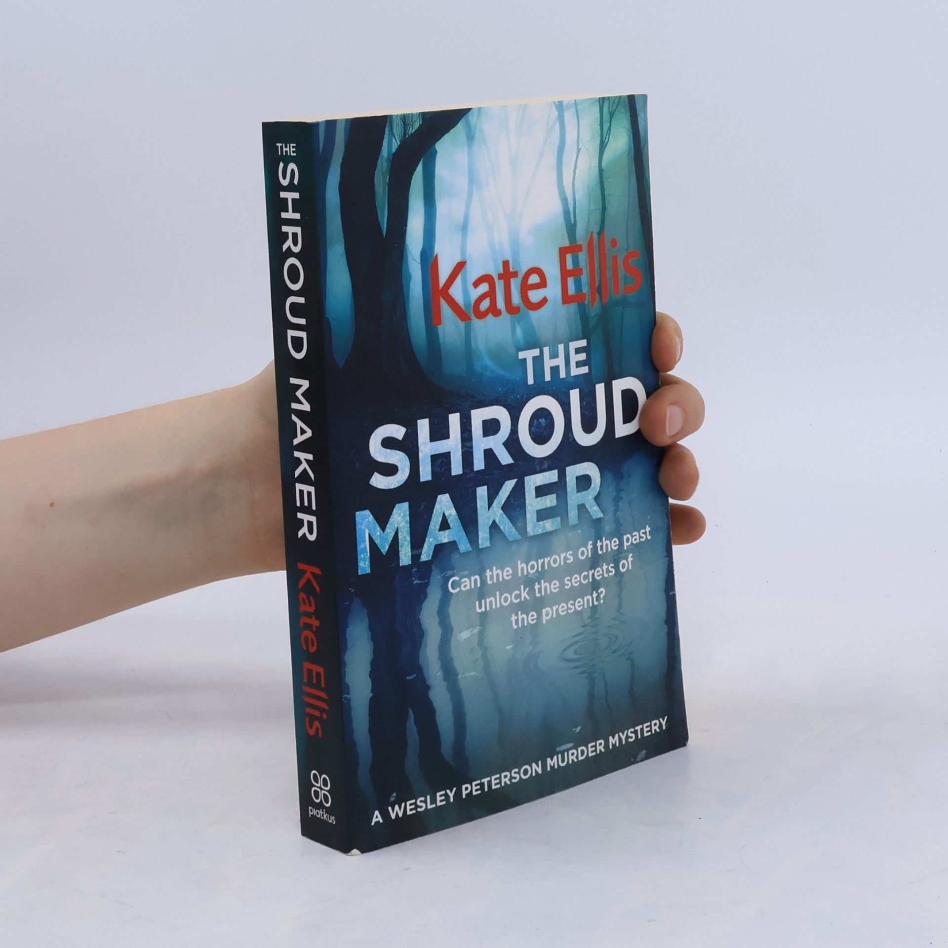 Kate Ellis DI Wesley Peterson Crime Series - 18: The Shroud Maker