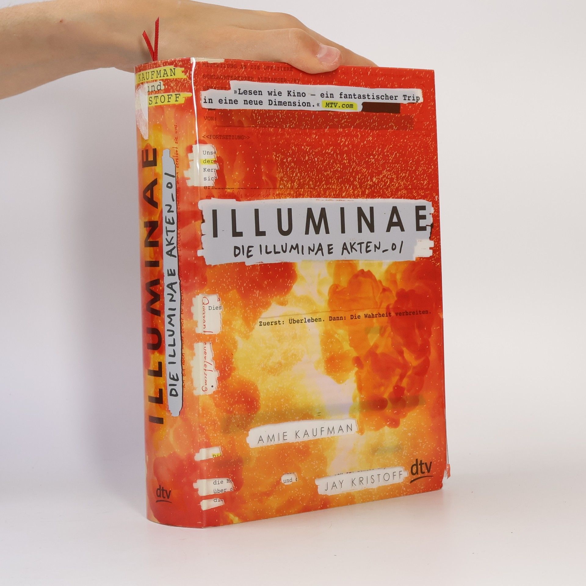 Amie Kaufman Illuminae