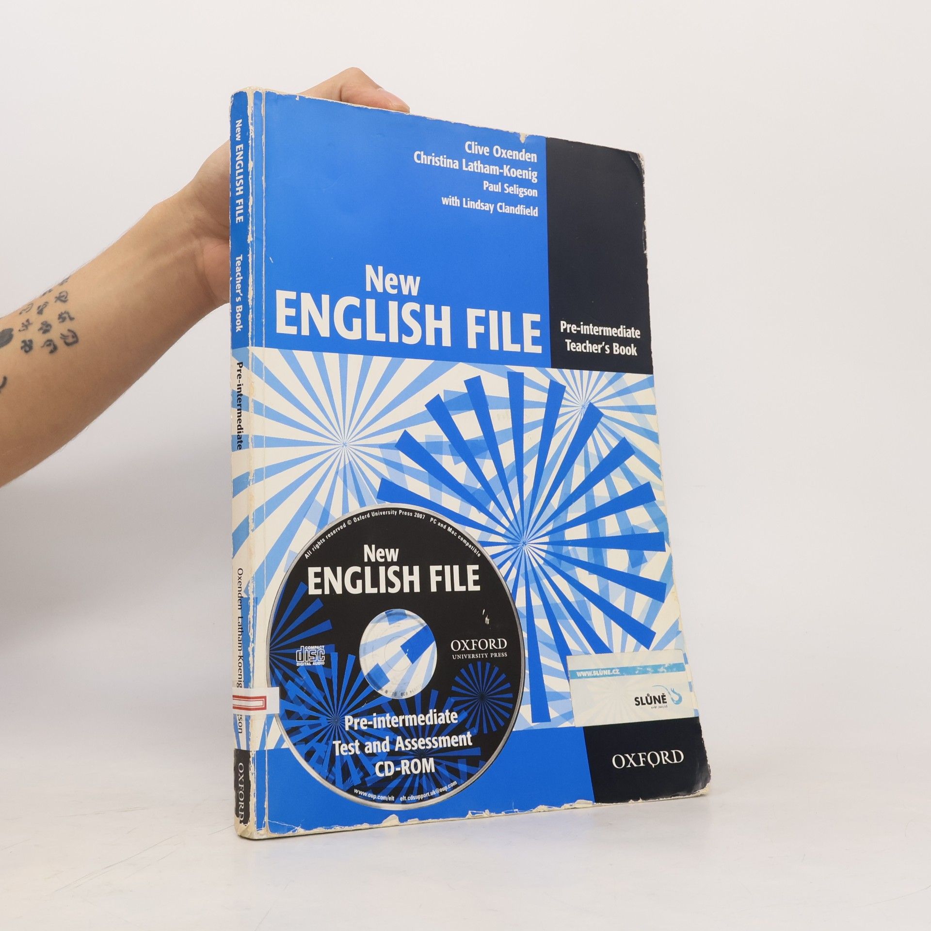 Clive Oxenden New English File. Pre-intermediate. Teacher's book