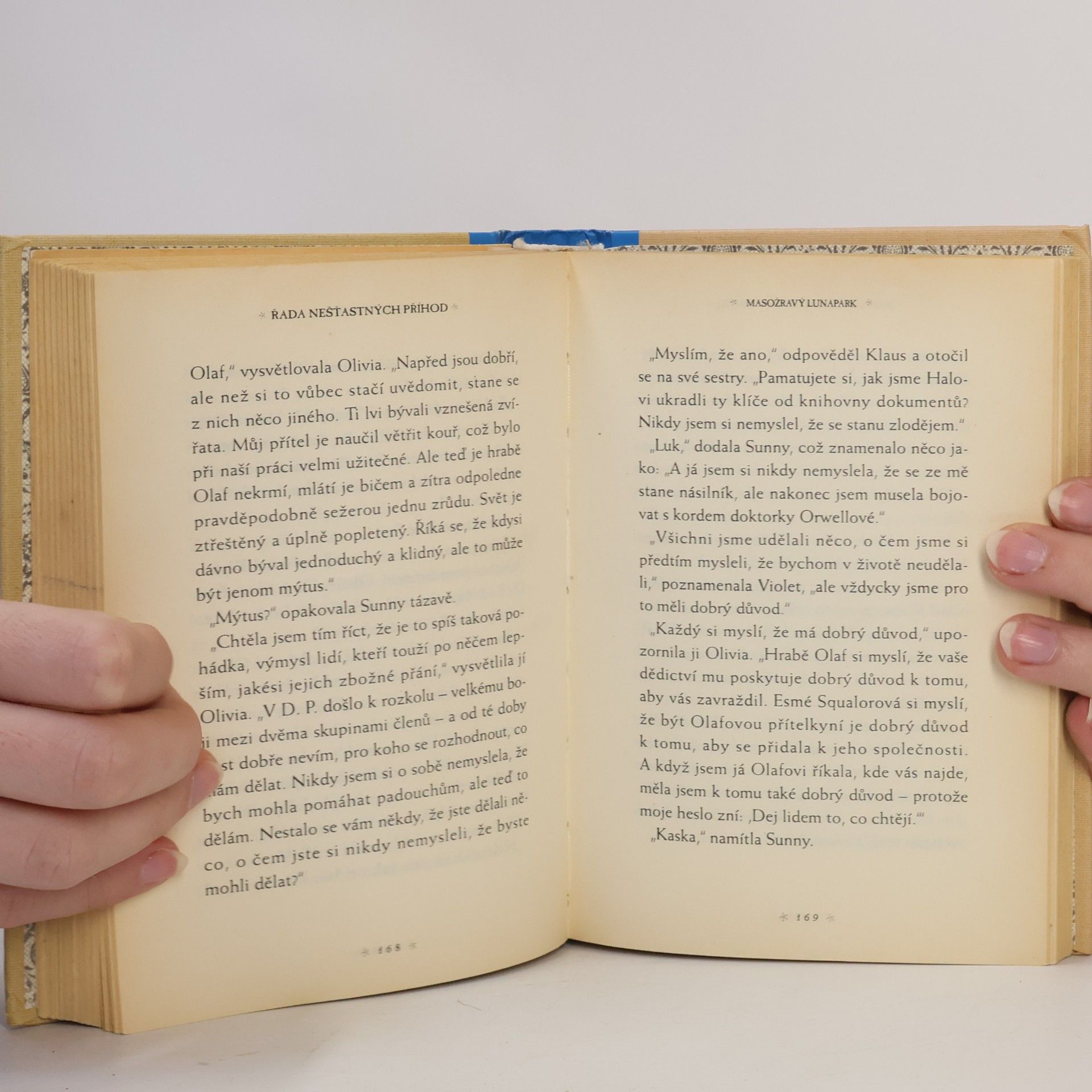 Lemony Snicket Řada nešťastných příhod. Kniha devátá, Masožravý lunapark
