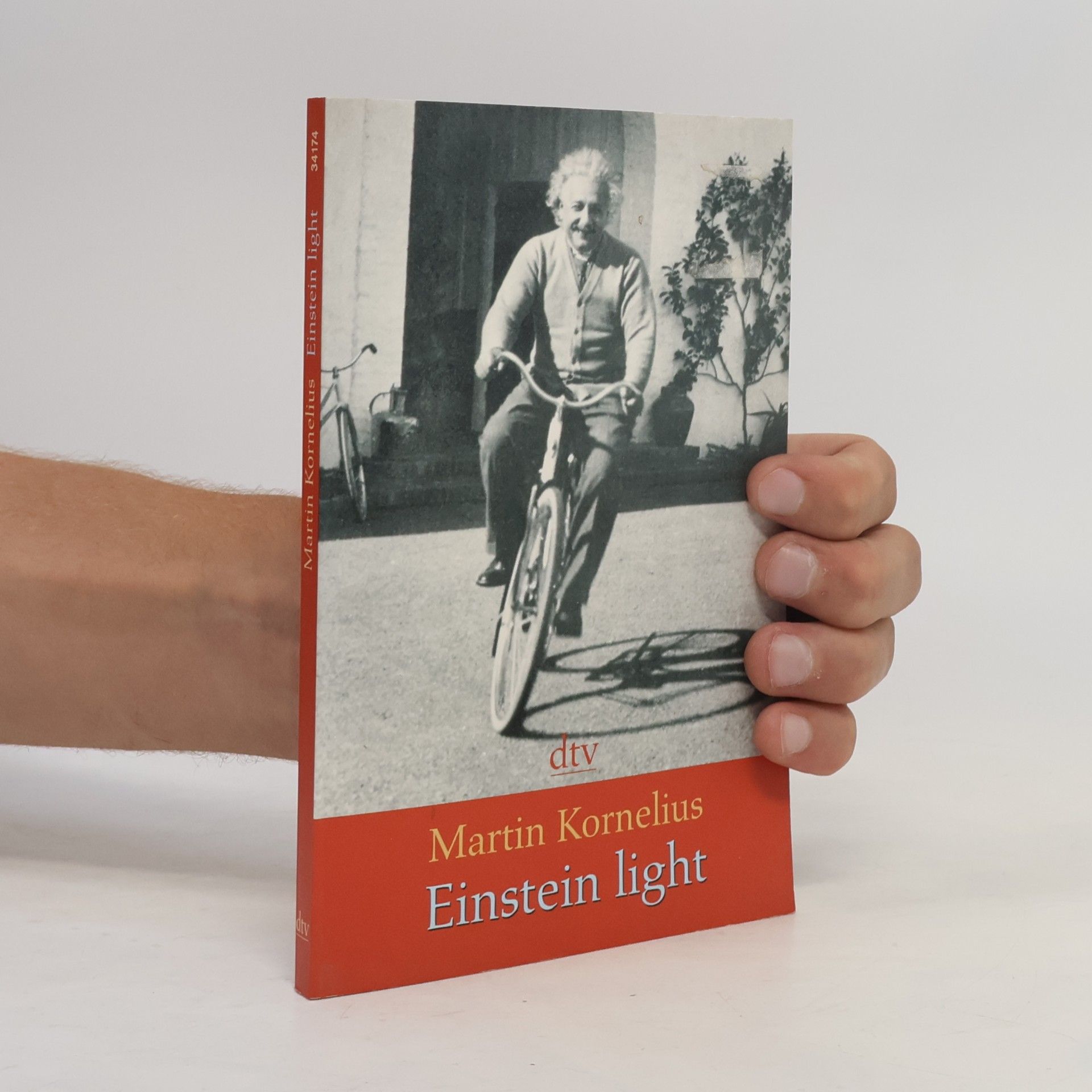 Martin Kornelius Einstein light