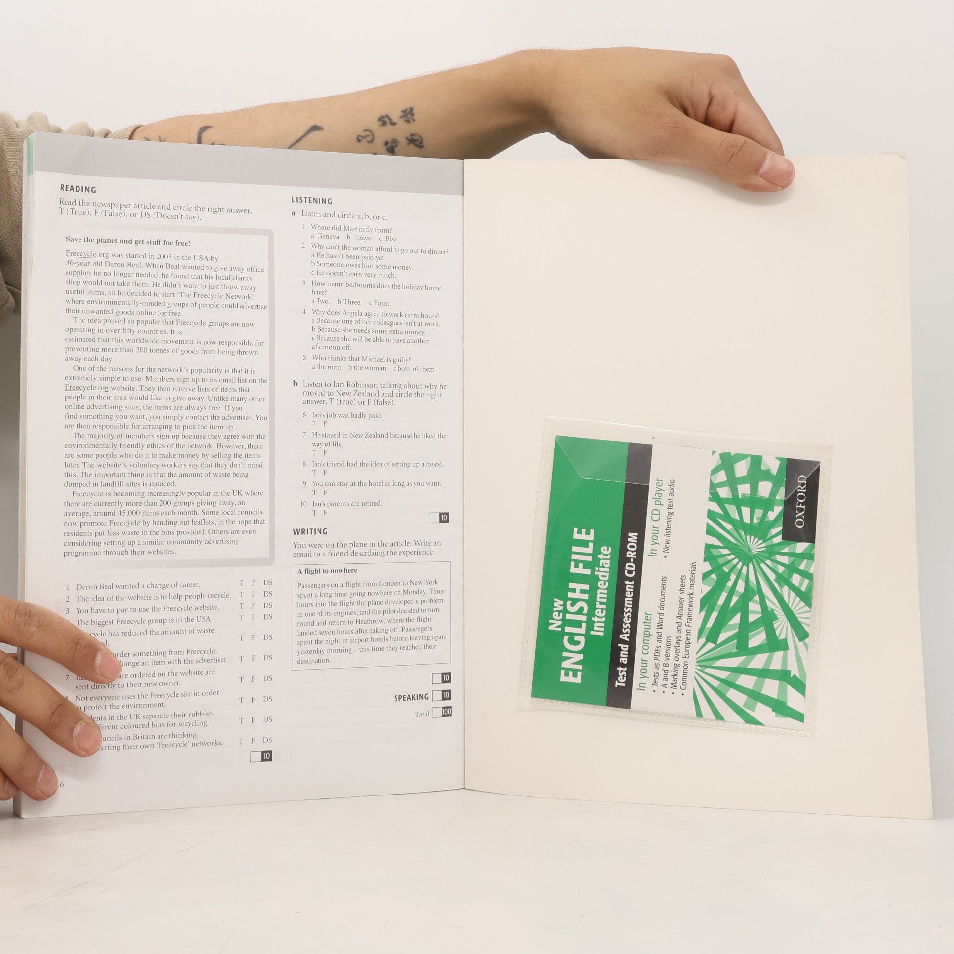 Brian Brennan New English File. Intermediate. Teacher's Book