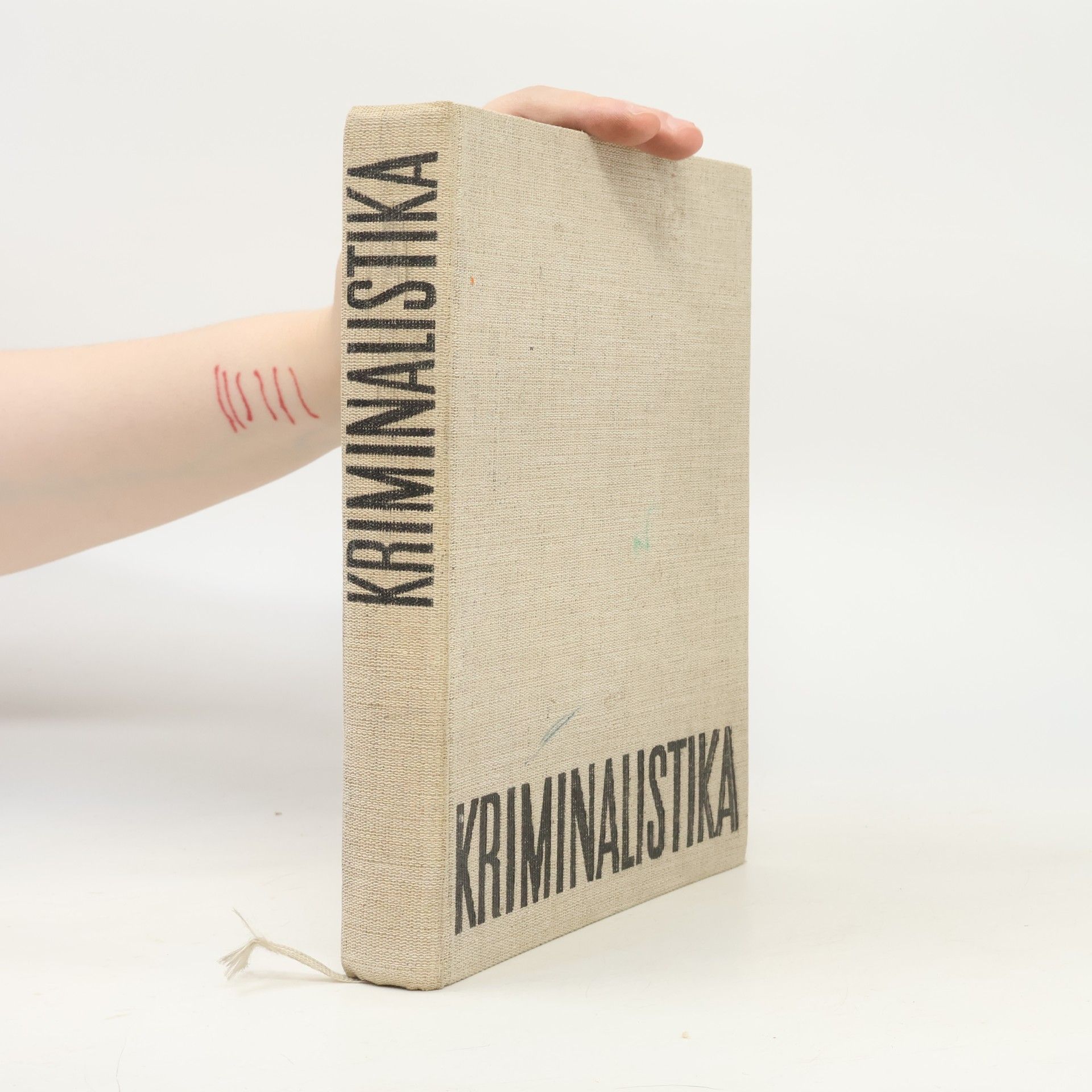 B. E. Bogdanov Kriminalistika. Vysokoškolská učebnice