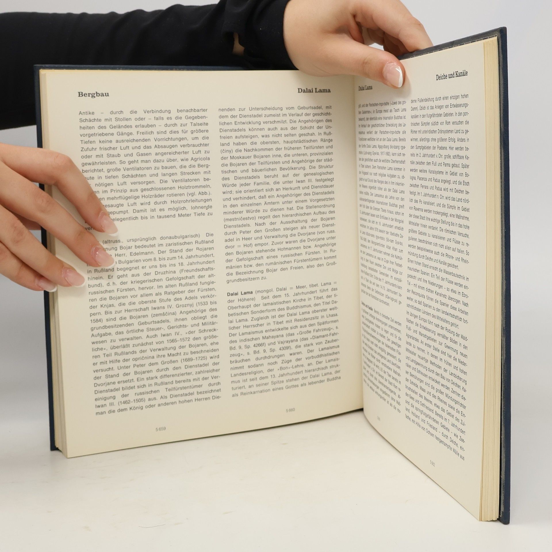 Autorenkollektiv Welt- und Kulturgeschichte 12