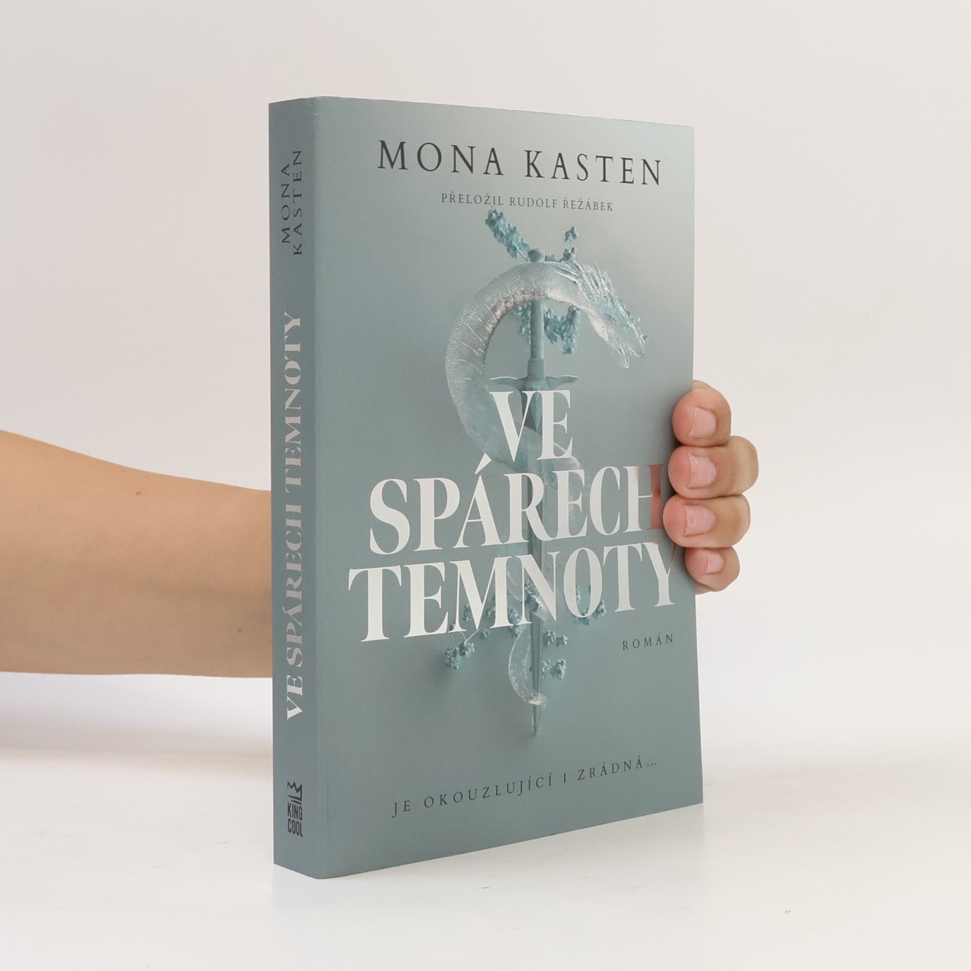 Ve spárech temnoty