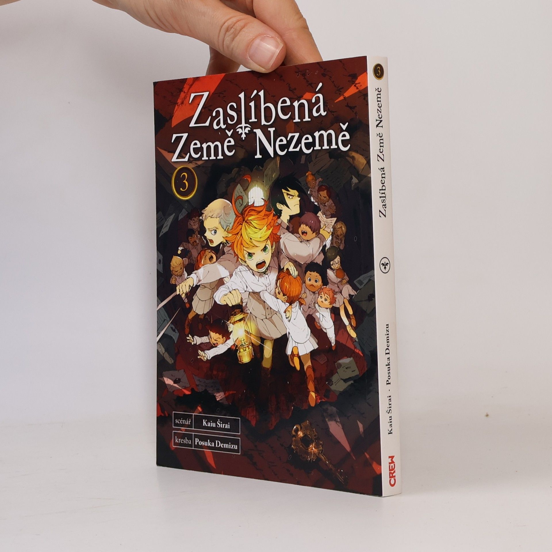 Kaiu Širai Zaslíbená Země Nezemě 3