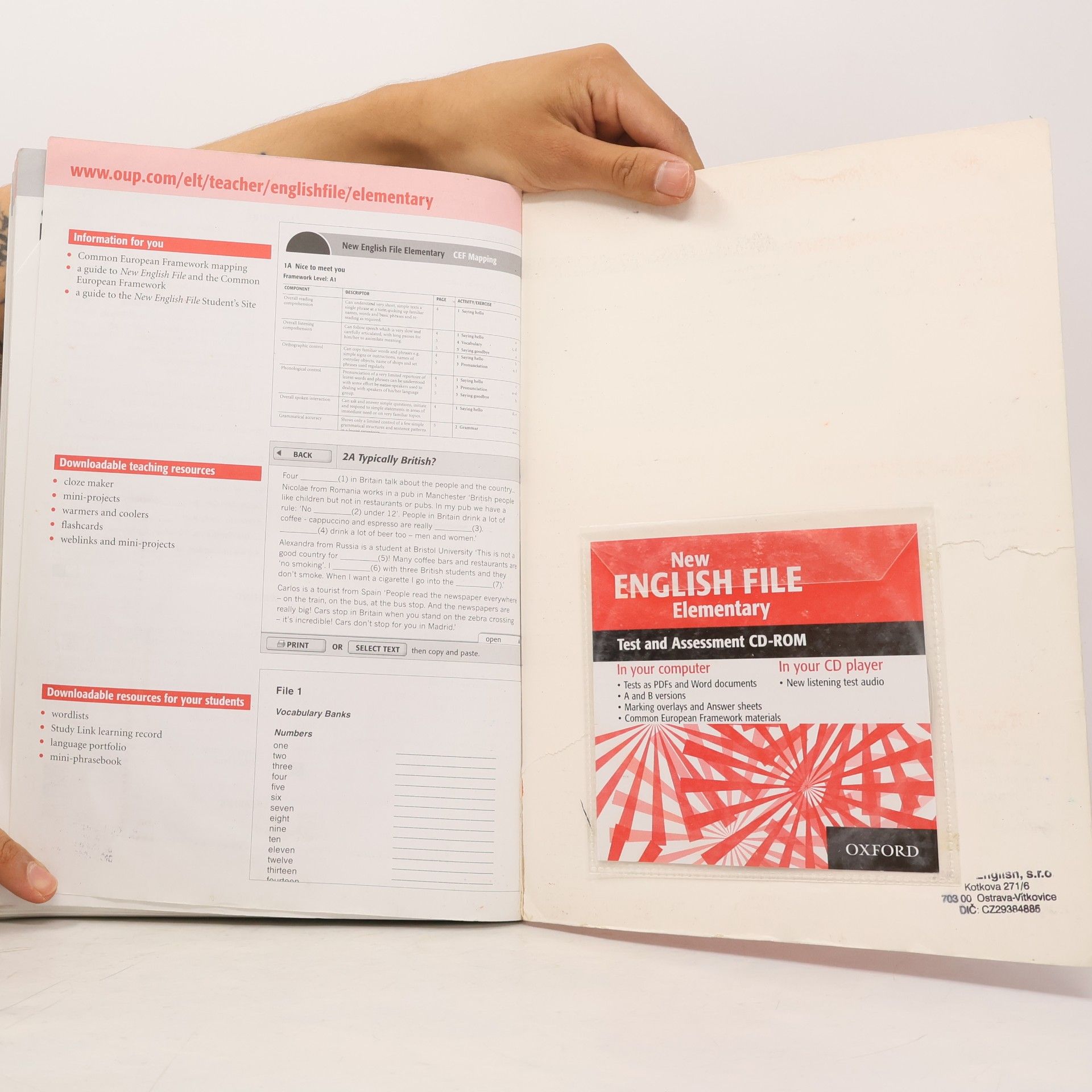 Clive Oxeden New English file. Elementary : Teacher's book