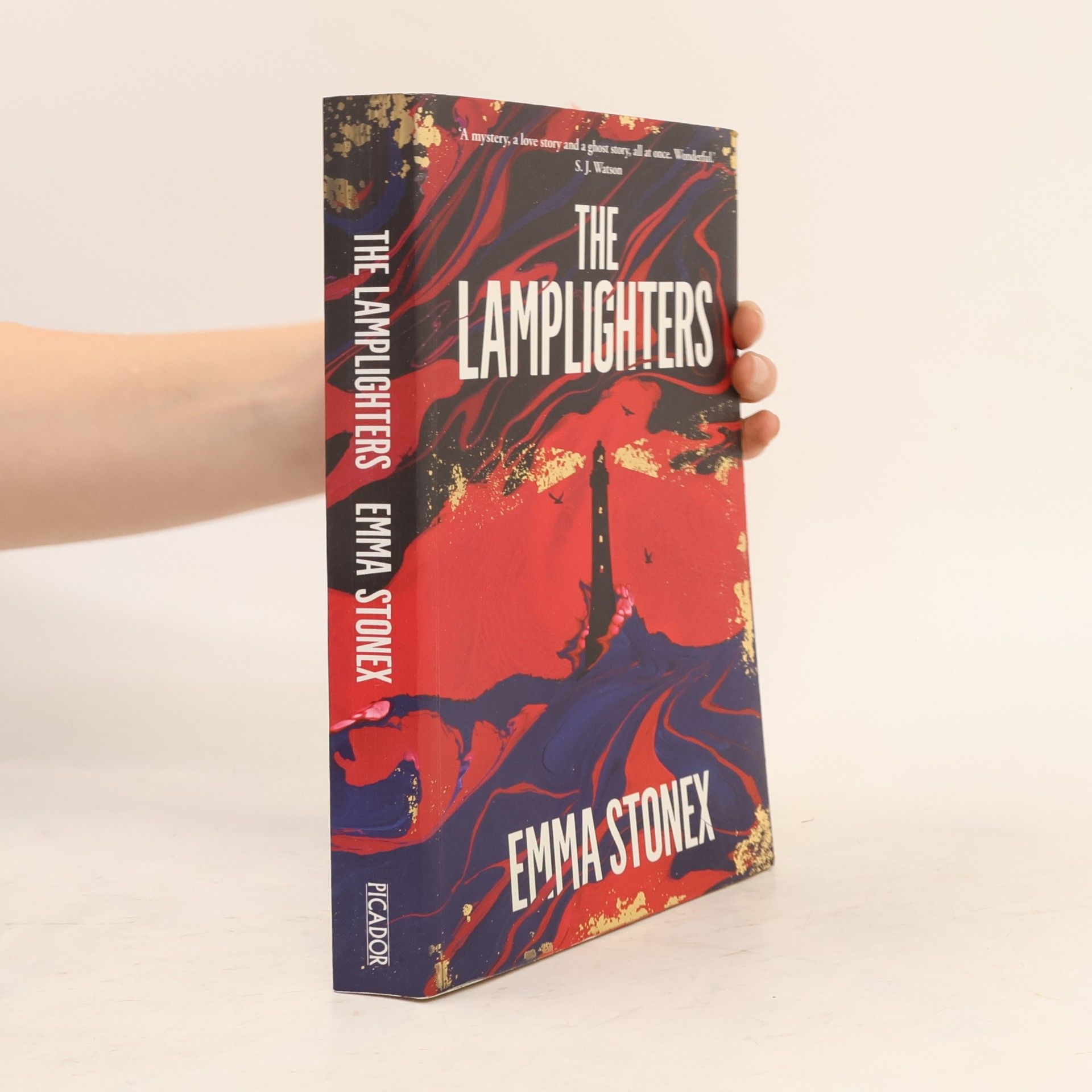 Emma Stonex The Lamplighters