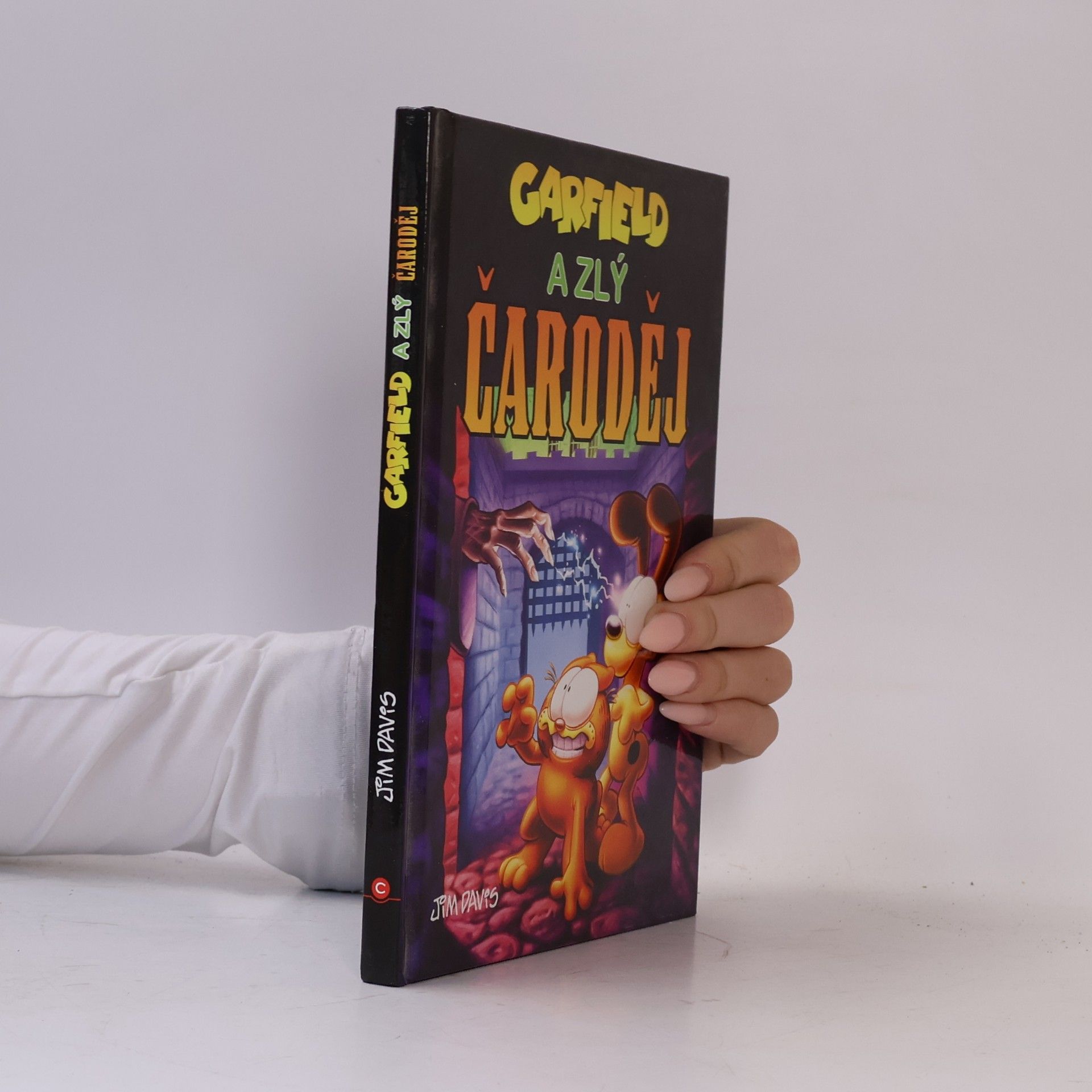 Jim Davis Garfield a zlý čaroděj