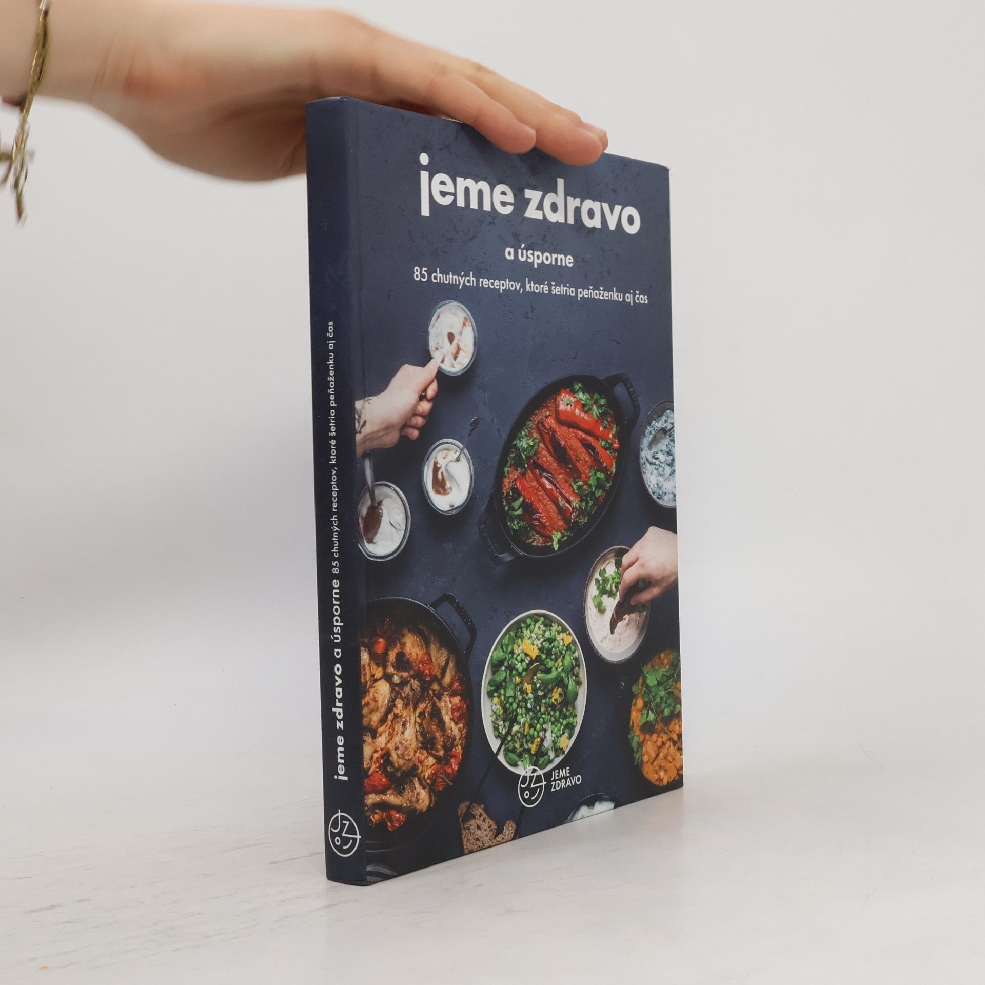 Autorenkollektiv Jeme zdravo a úsporne