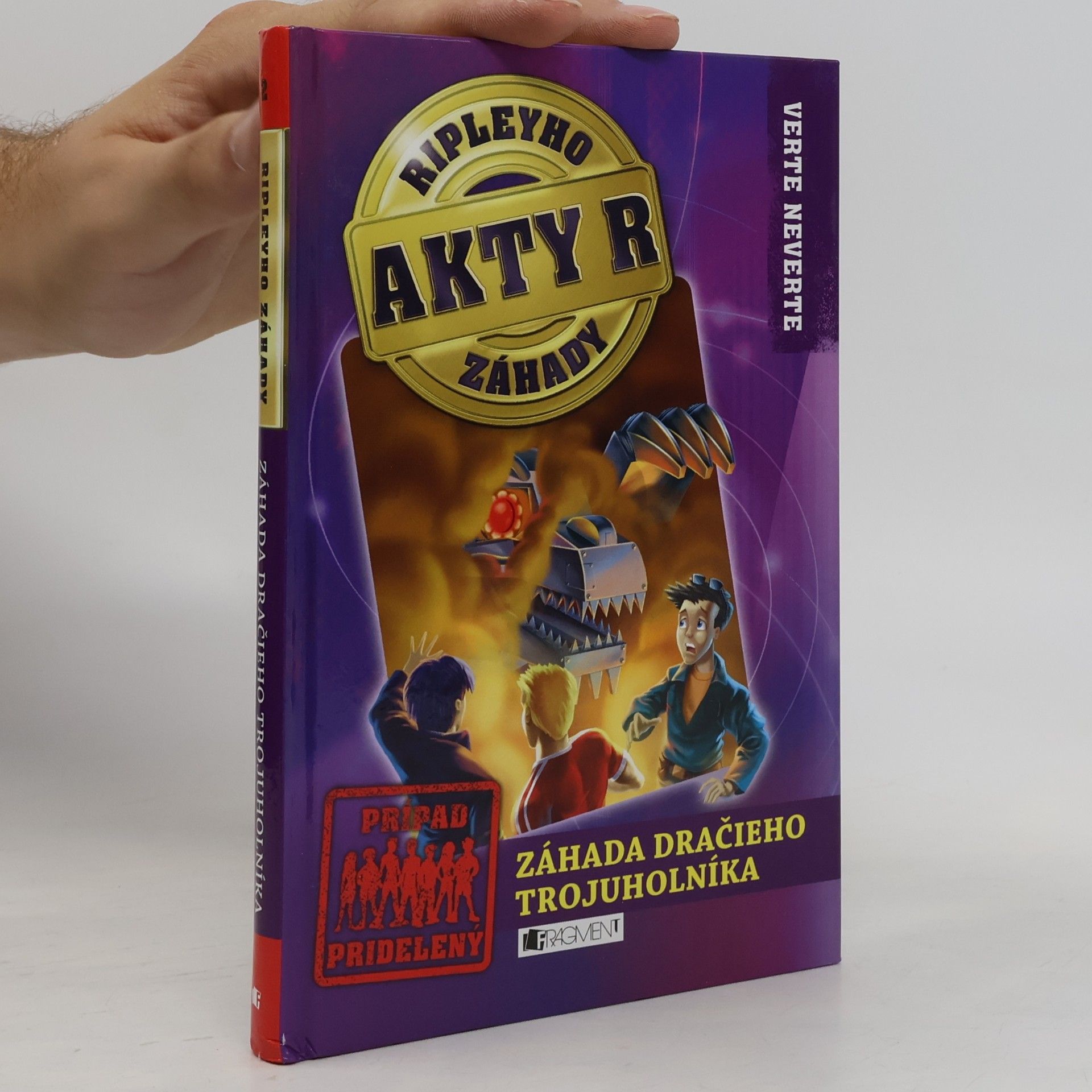 Kay Wilkins Akty R: Ripleyho záhady 2 - Záhada dračieho trojuholníka