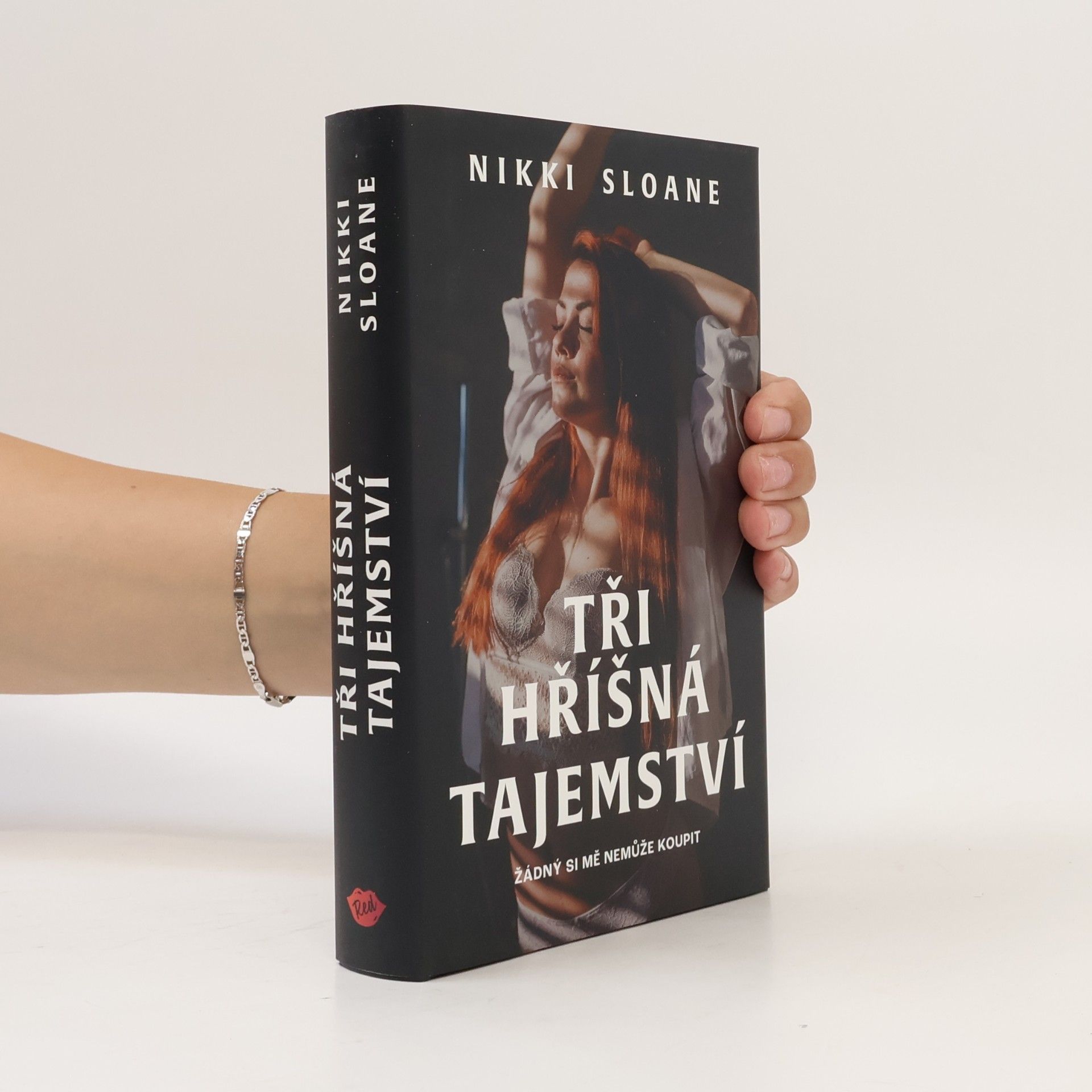 Nikki Sloane Tři hříšná tajemství
