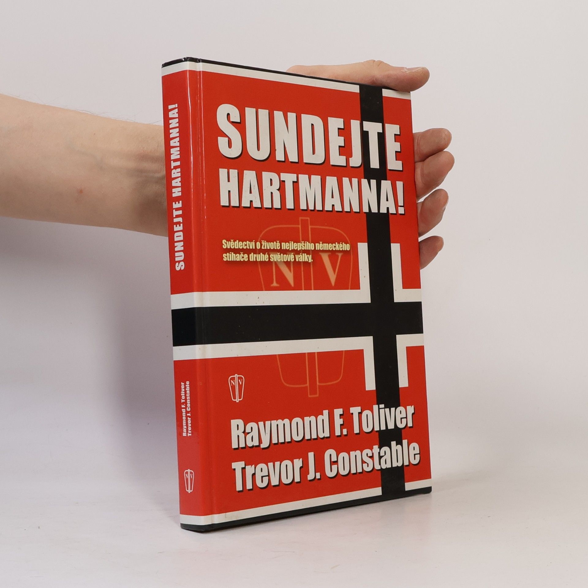 Raymond F. Toliver Sundejte Hartmanna!