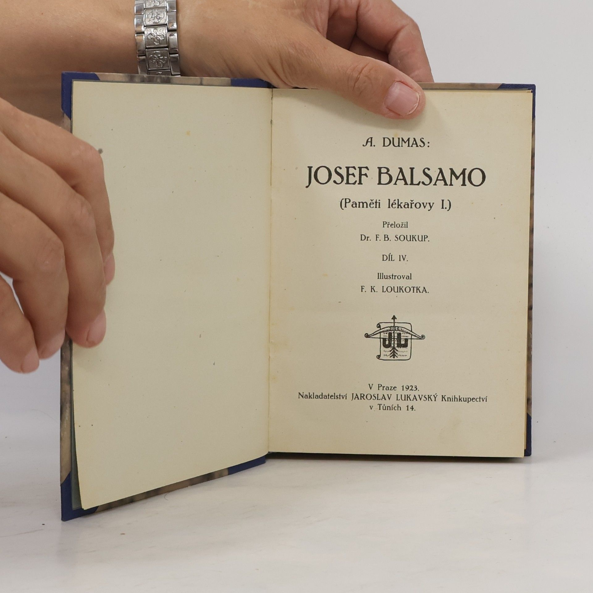 Alexandre Dumas starší Josef Balsamo. Paměti lékařovi I.
