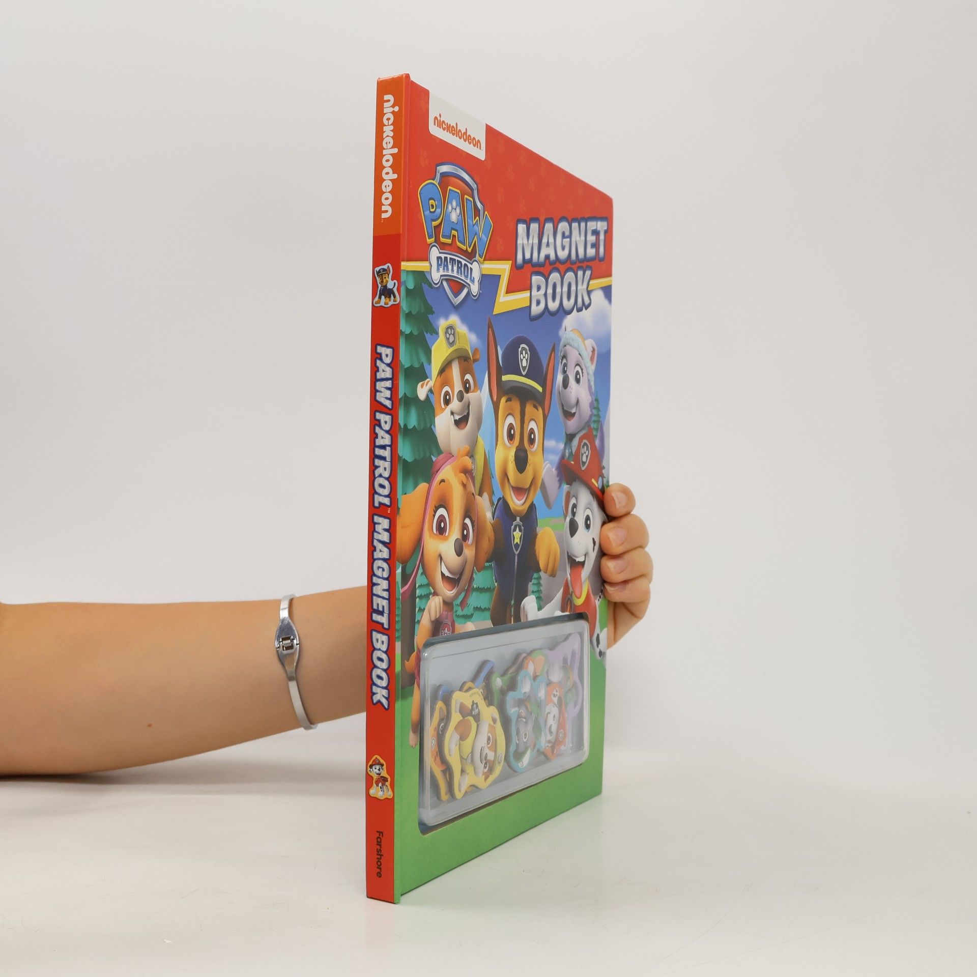 Nickelodeon Publishing Paw Patrol Magnet Book