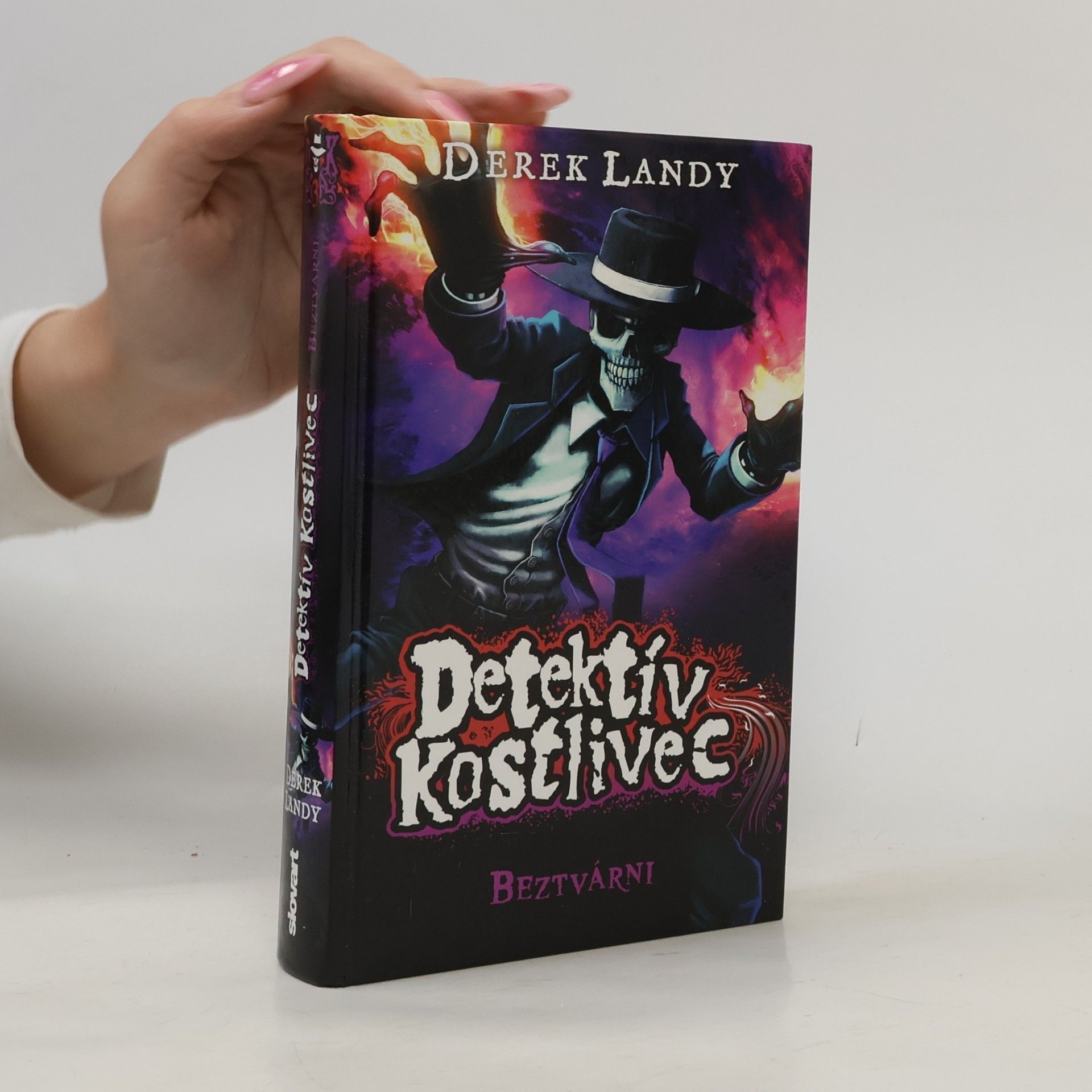 Derek Landy Beztvárni