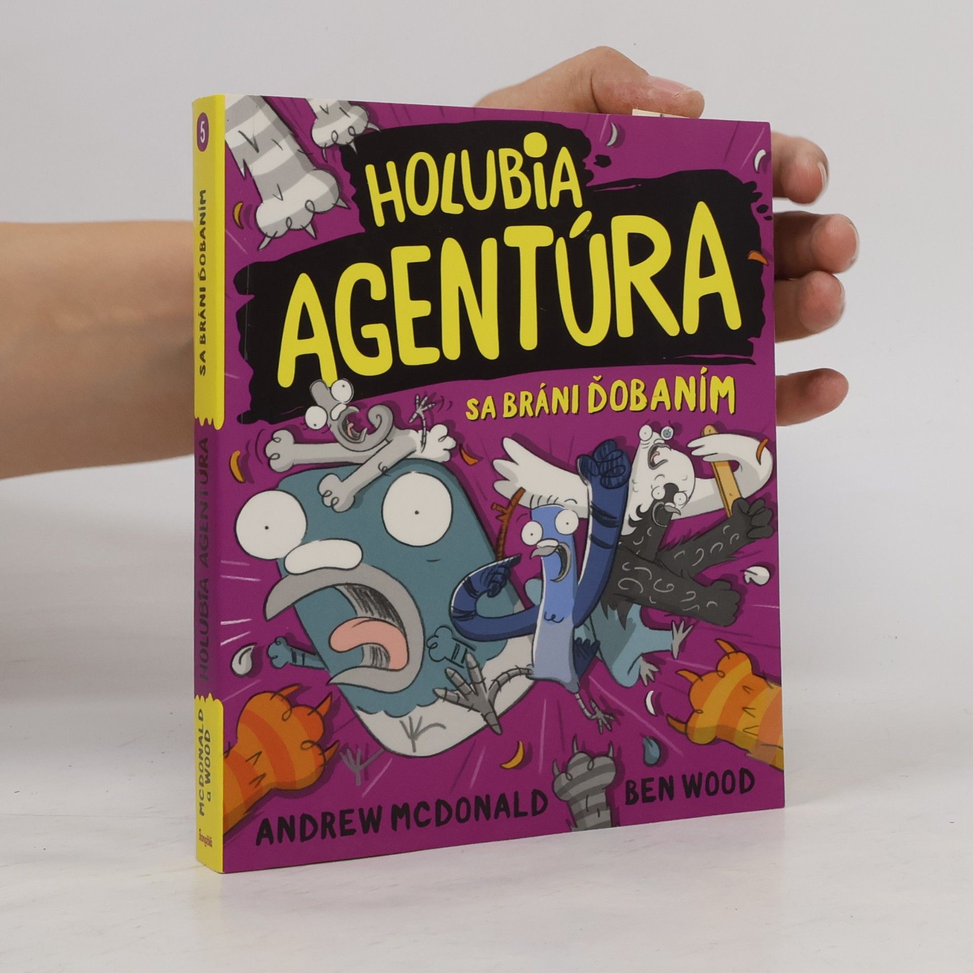 Andrew McDonald Holubia agentúra sa bráni ďobaním