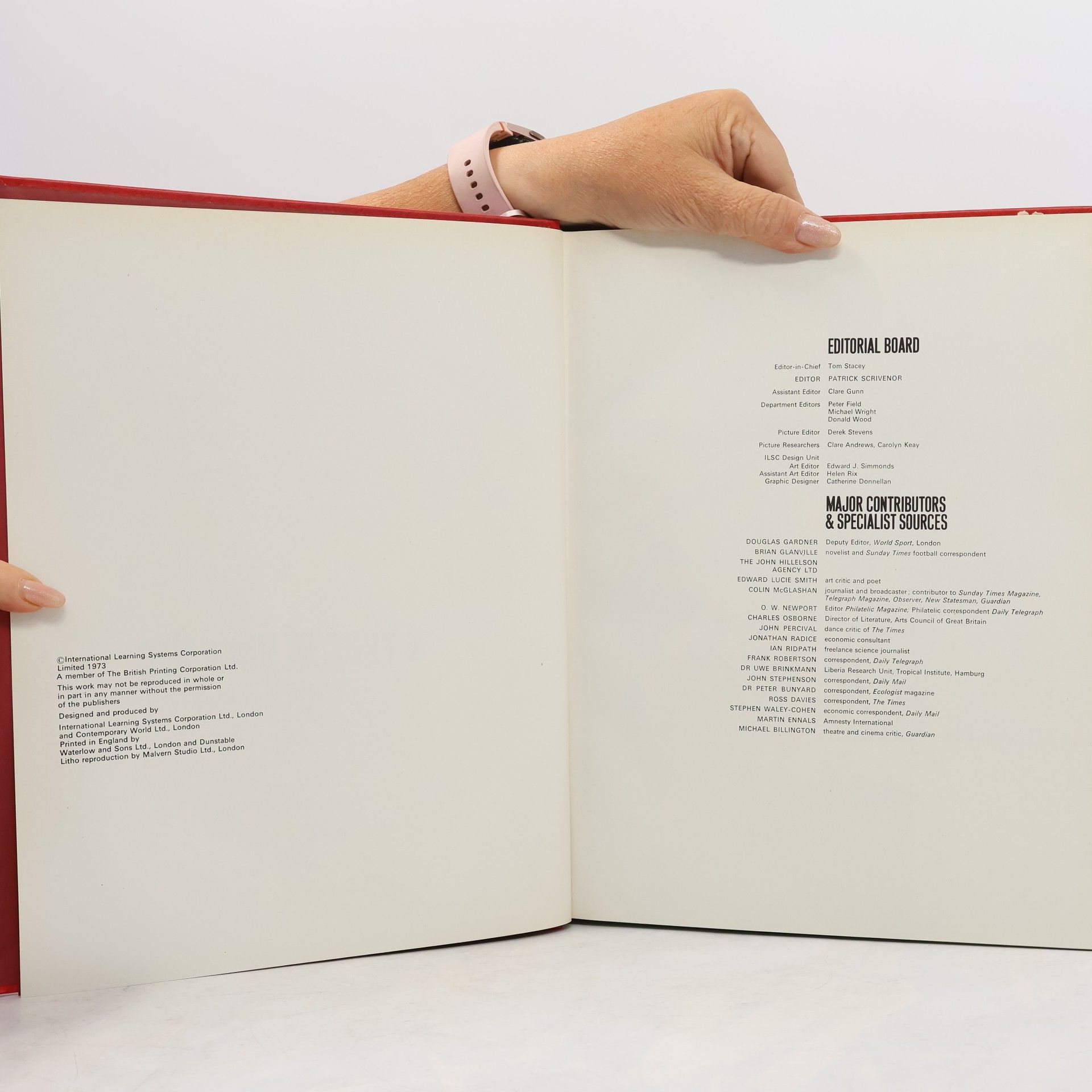 Kolektiv autorů The New Caxton Encyclopedia. 1973 Yearbook