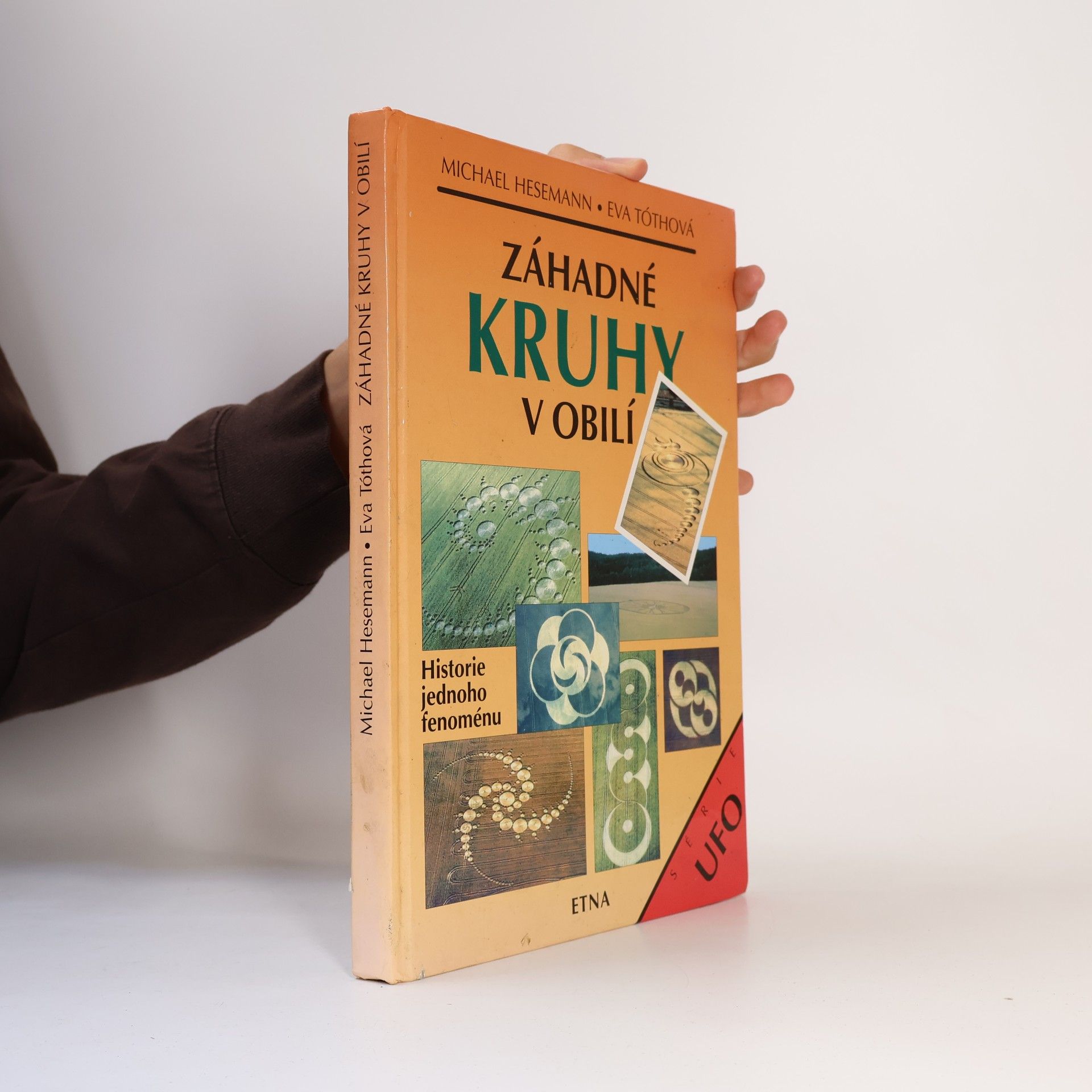 Auteurscollectief Záhadné kruhy v obilí
