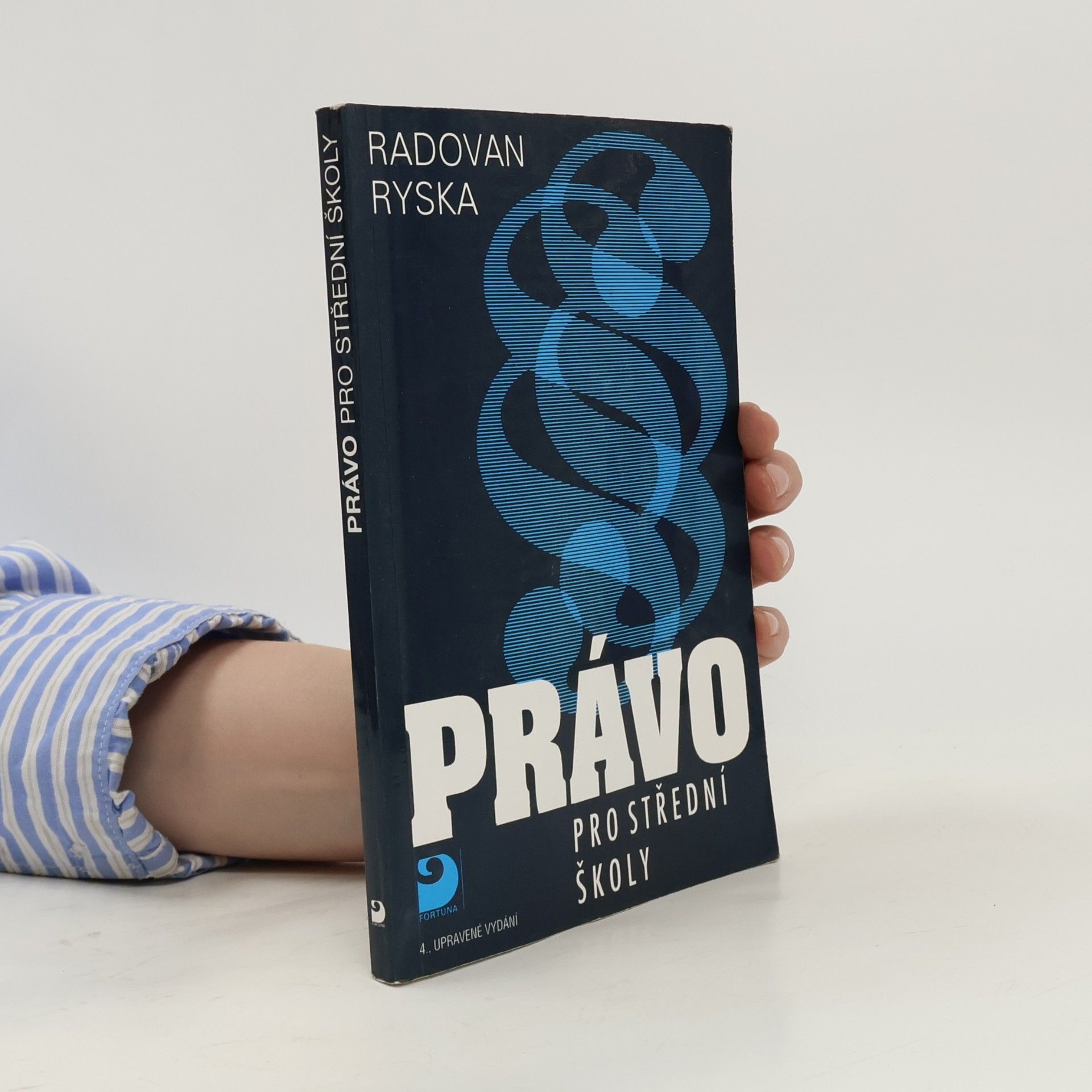 Radovan Ryska Právo pro střední školy