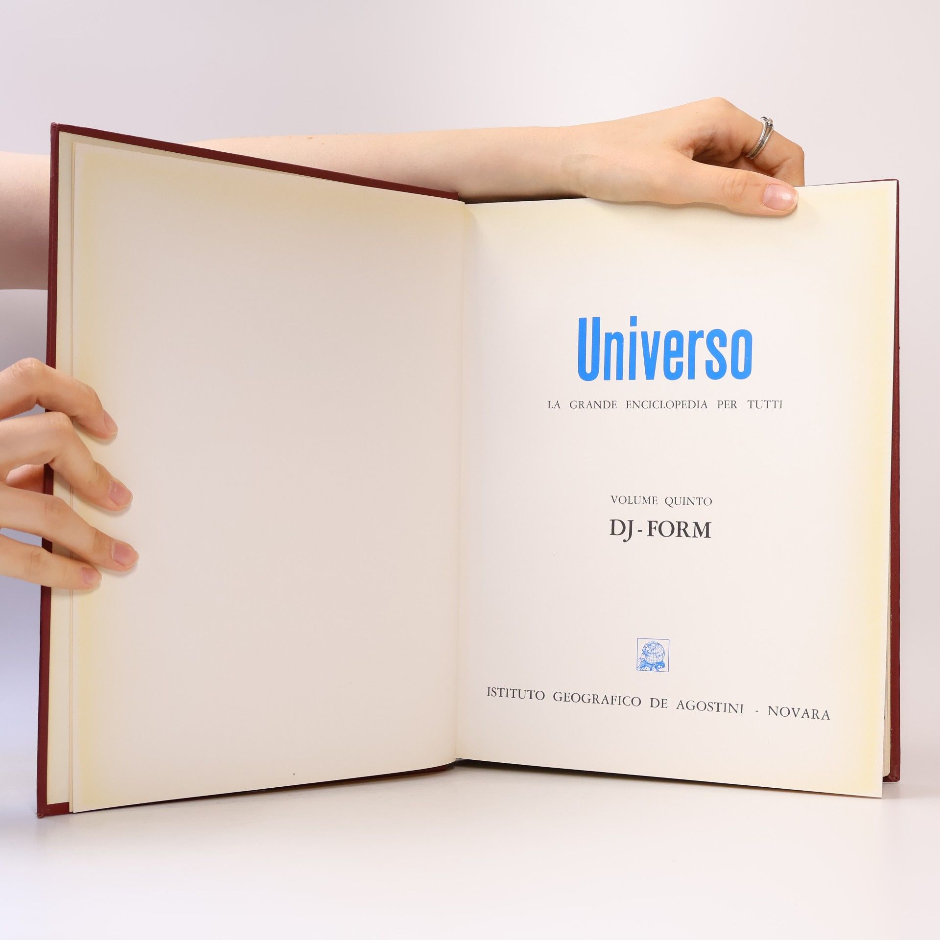 Autorenkollektiv Universo V. La Grande Enciclopedia per Tutti