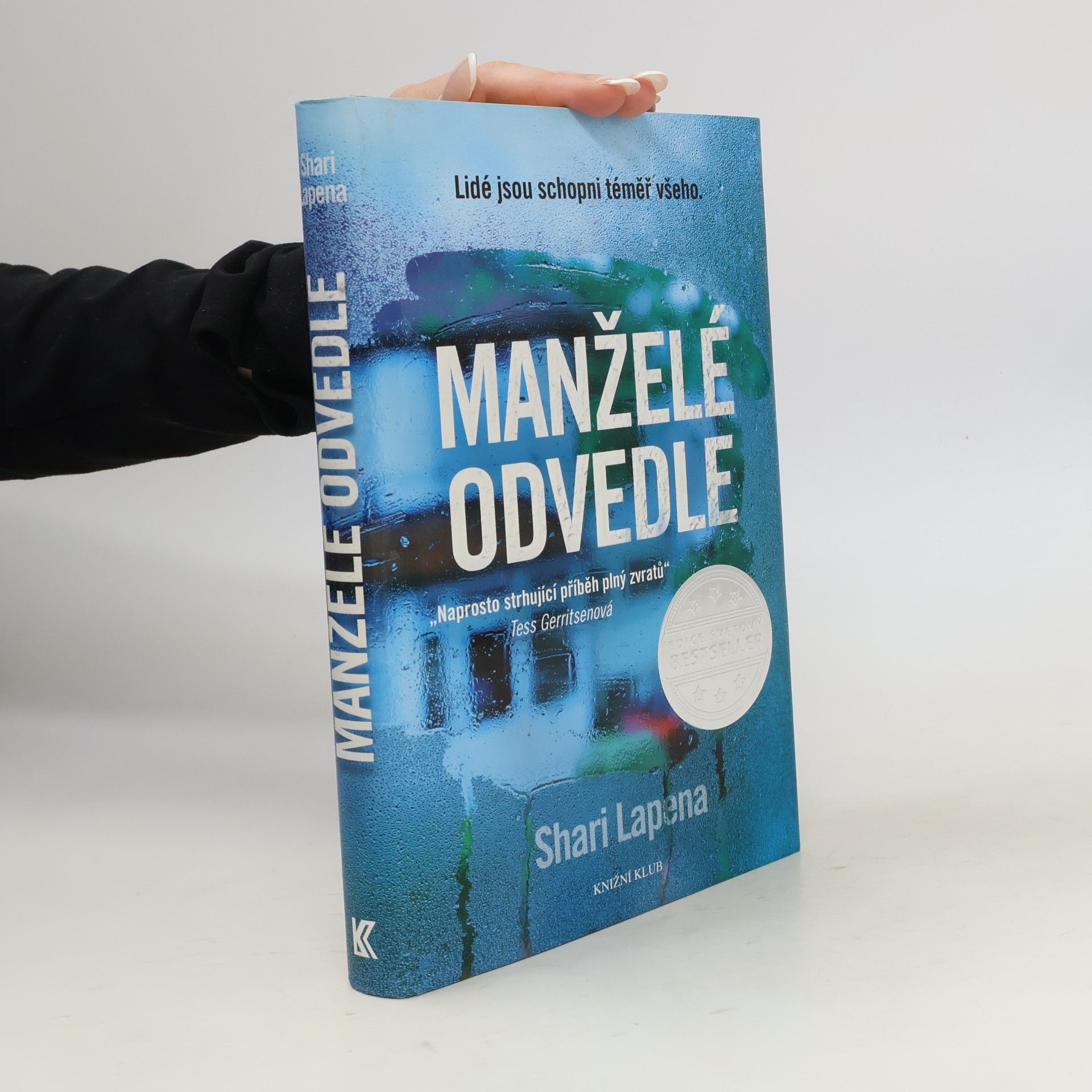 Shari Lapena Manželé odvedle