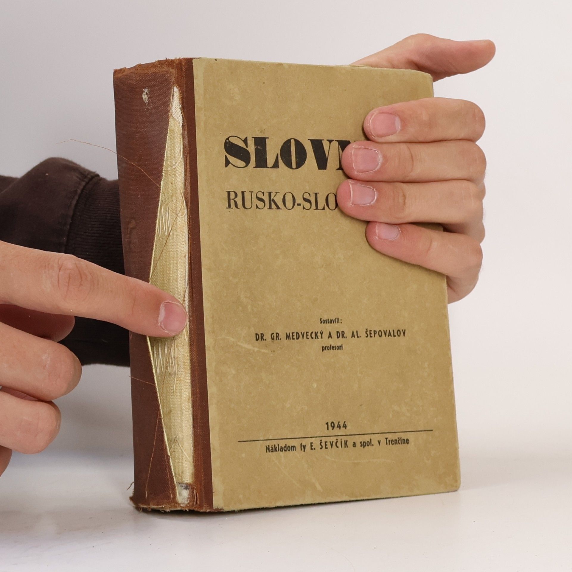 Gr. Medvecký Slovník rusko-slovenský