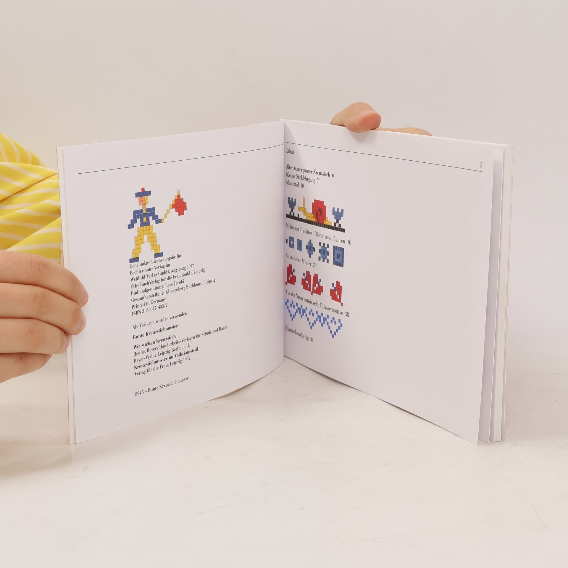 Autorenkollektiv Bunte Kreuzstichmuster
